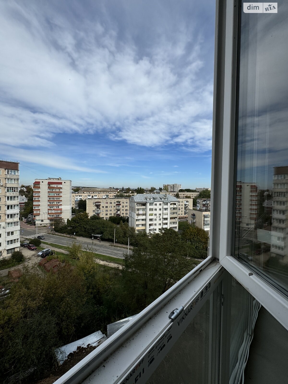 Продажа трехкомнатной квартиры в Тернополе, на ул. Троллейбусная, район Дружба фото 1 Продажа трехкомнатной квартиры в Тернополе, на ул. Троллейбусная, район Дружба фото 1