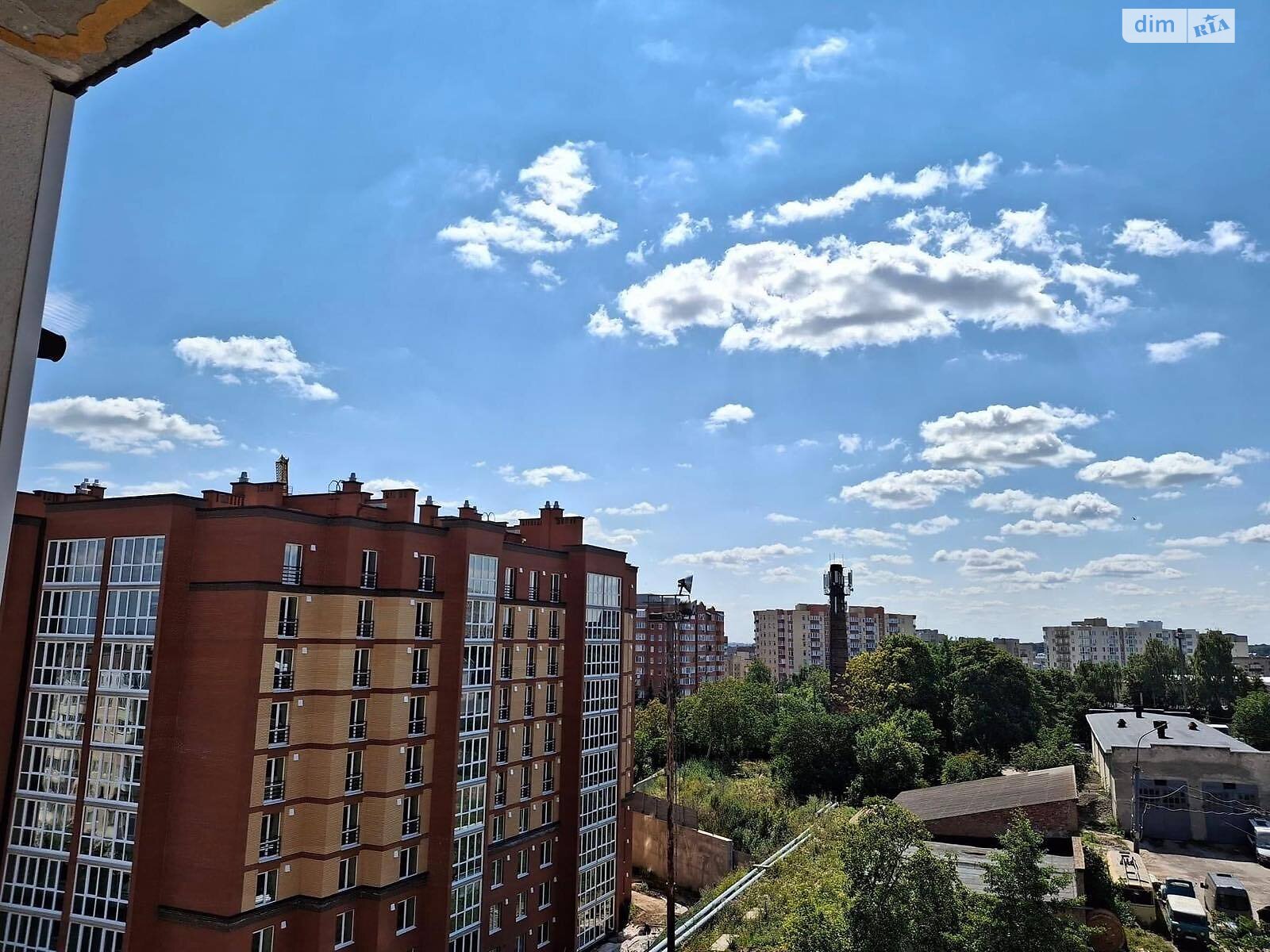 Продаж однокімнатної квартири в Тернополі, на вул. Тролейбусна, район Дружба фото 1 Продаж однокімнатної квартири в Тернополі, на вул. Тролейбусна, район Дружба фото 1