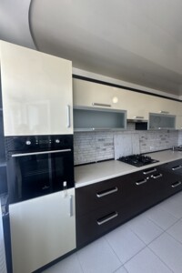Продажа двухкомнатной квартиры в Тернополе, на ул. Троллейбусная, район Дружба фото 2