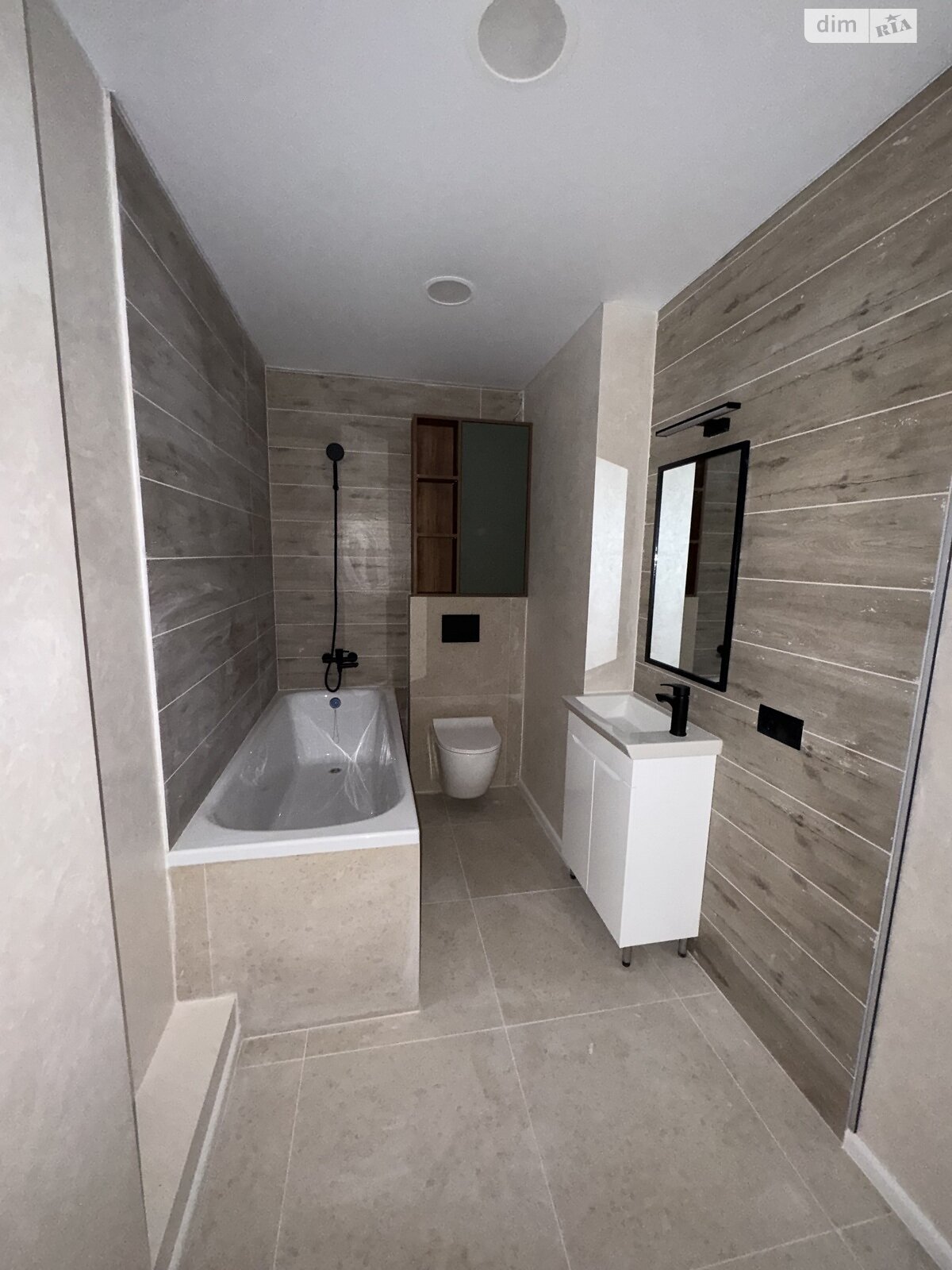 Продажа однокомнатной квартиры в Тернополе, на ул. Троллейбусная 4В, район Дружба фото 1