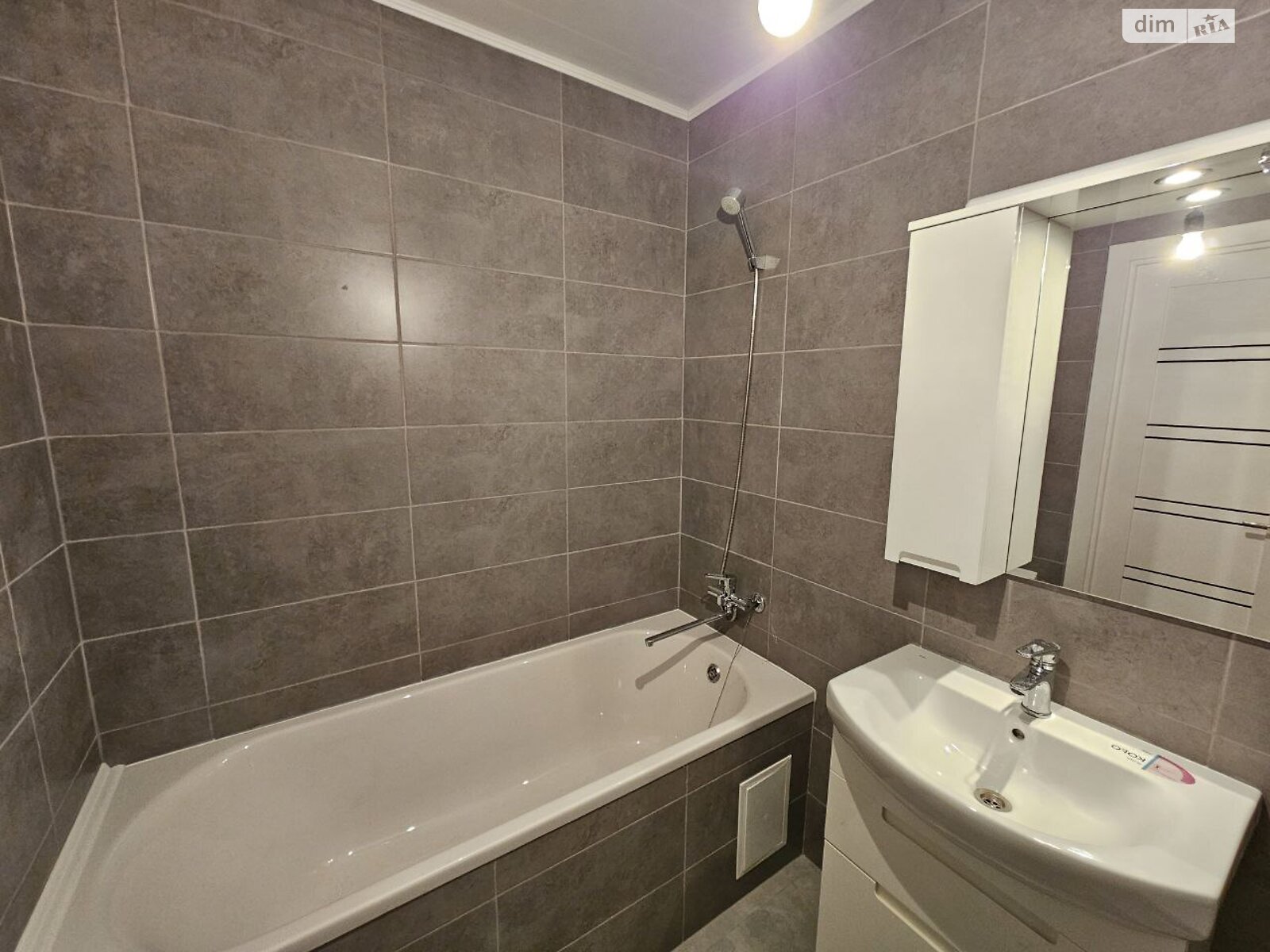 Продажа двухкомнатной квартиры в Тернополе, на ул. Троллейбусная, район Дружба фото 1