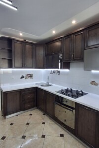 Продажа трехкомнатной квартиры в Тернополе, на ул. Троллейбусная, район Дружба фото 2