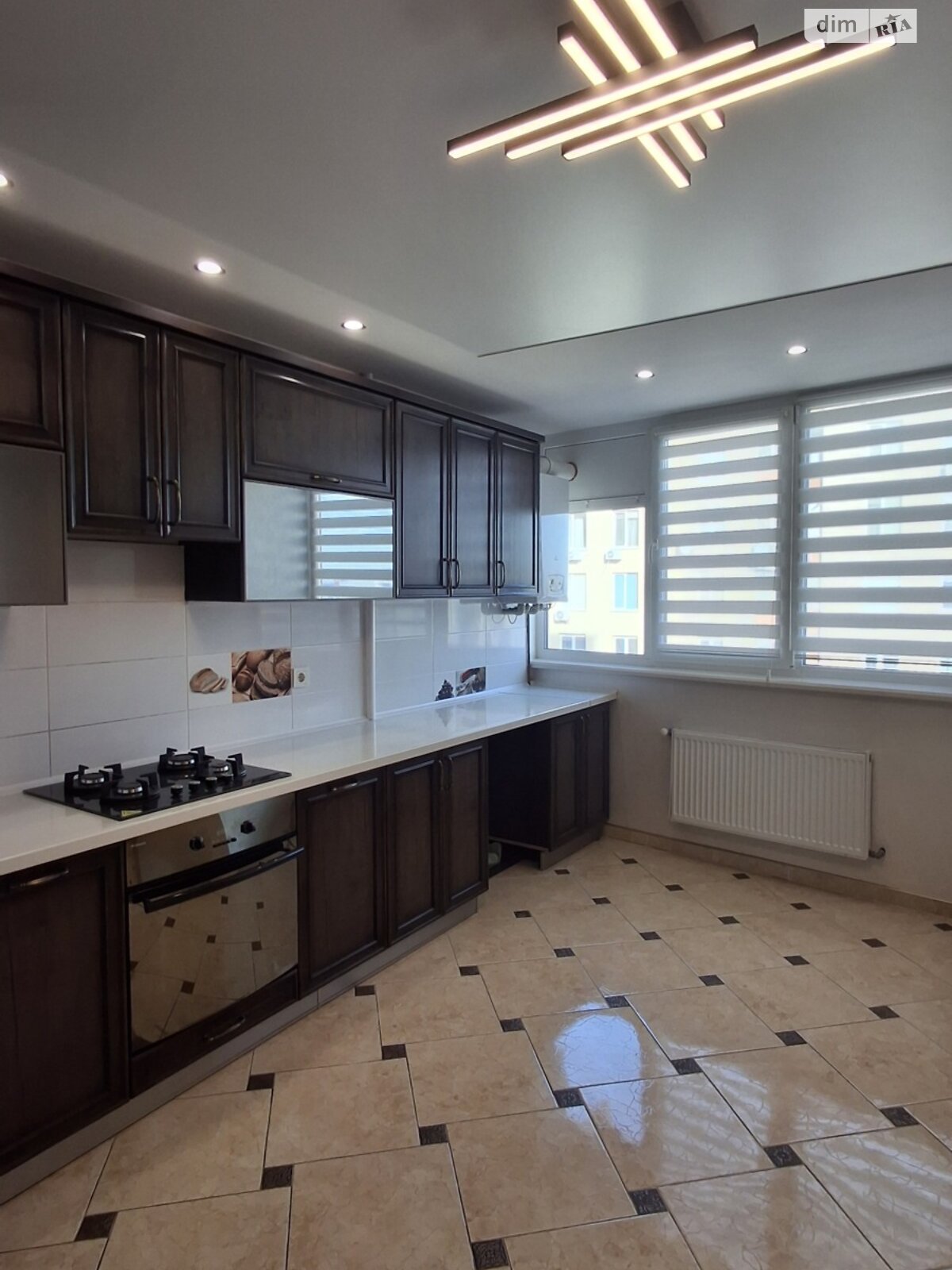 Продажа трехкомнатной квартиры в Тернополе, на ул. Троллейбусная, район Дружба фото 1