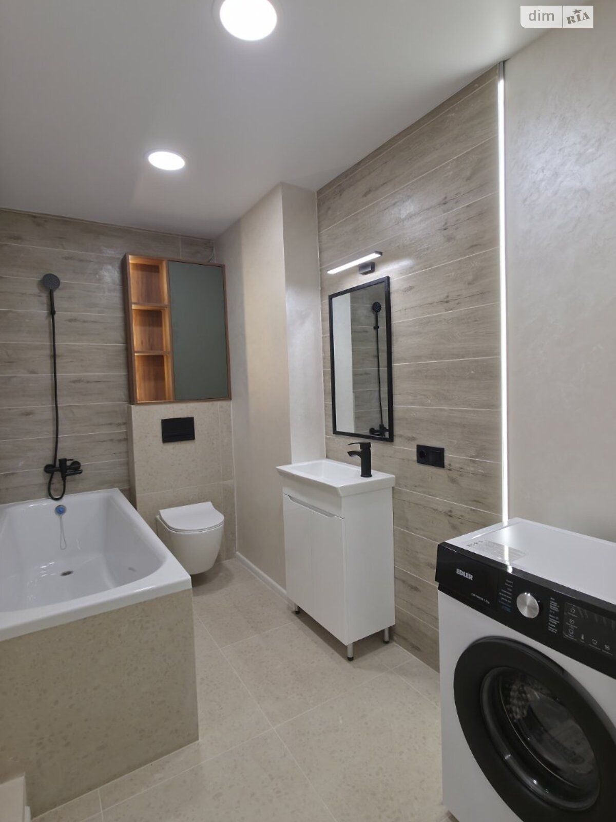 Продажа однокомнатной квартиры в Тернополе, на ул. Троллейбусная, район Дружба фото 1 Продажа однокомнатной квартиры в Тернополе, на ул. Троллейбусная, район Дружба фото 1