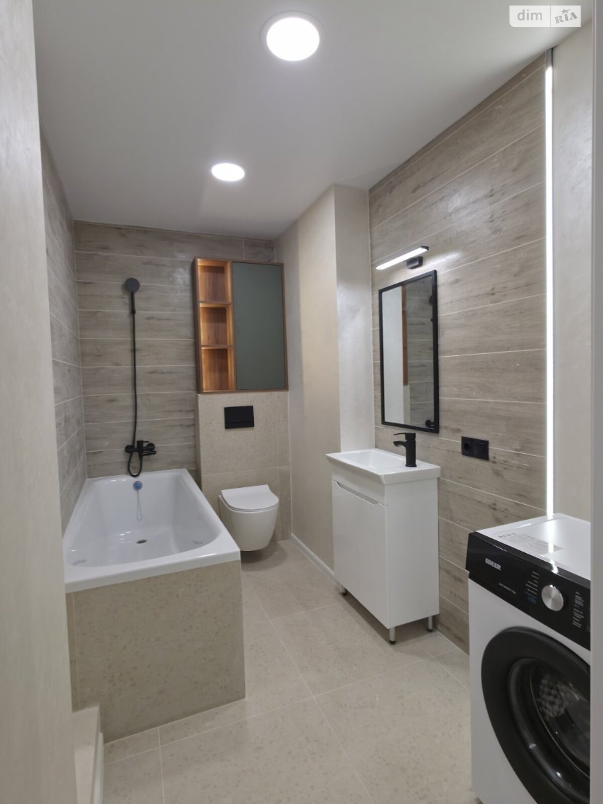 Продажа однокомнатной квартиры в Тернополе, на ул. Троллейбусная, район Дружба фото 1 Продажа однокомнатной квартиры в Тернополе, на ул. Троллейбусная, район Дружба фото 1