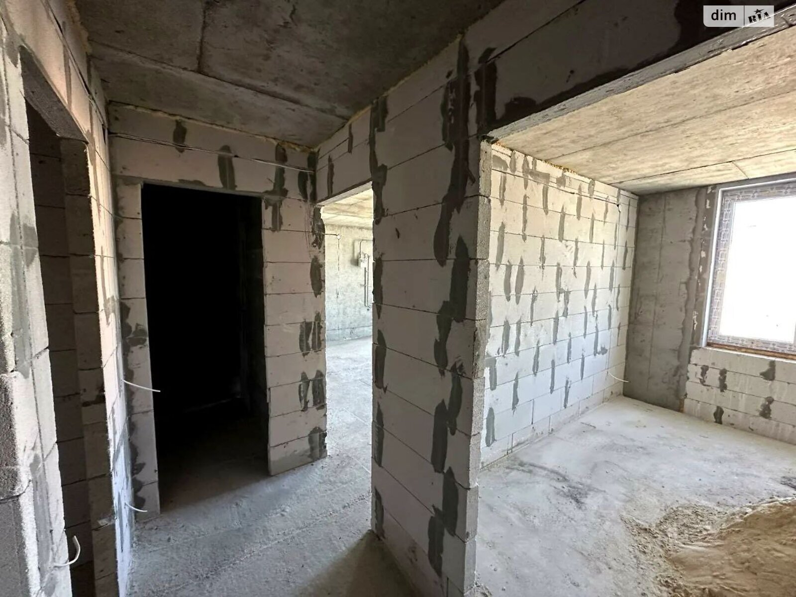 Продажа трехкомнатной квартиры в Тернополе, на ул. Троллейбусная 13, район Дружба фото 1