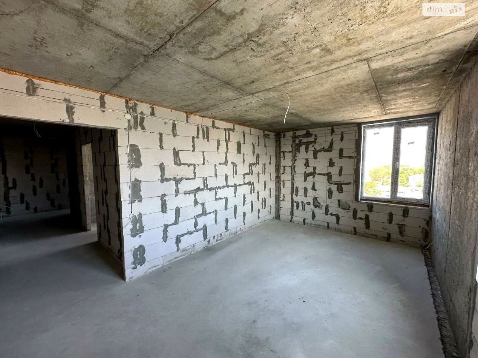 Продажа трехкомнатной квартиры в Тернополе, на ул. Троллейбусная 13, район Дружба фото 1