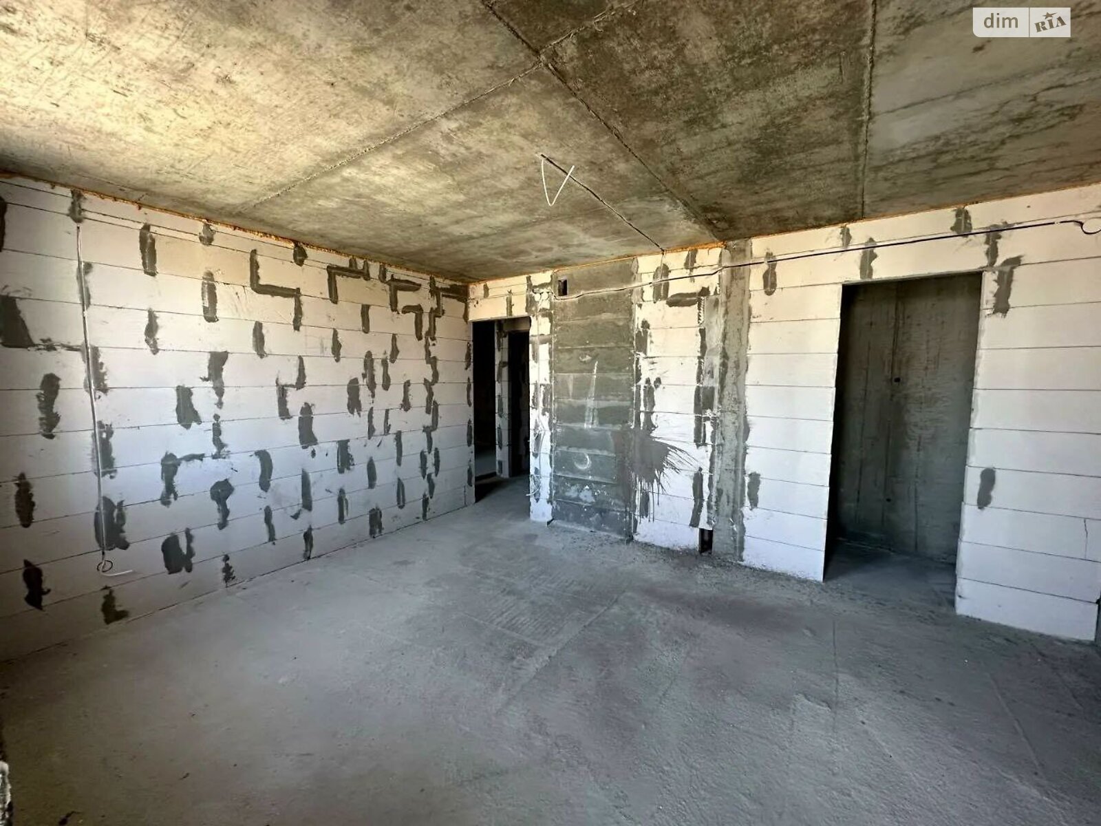 Продажа трехкомнатной квартиры в Тернополе, на ул. Троллейбусная 13, район Дружба фото 1