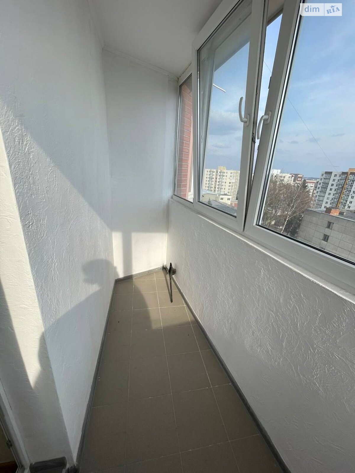 Продажа трехкомнатной квартиры в Тернополе, на ул. Троллейбусная 9Б, район Дружба фото 1