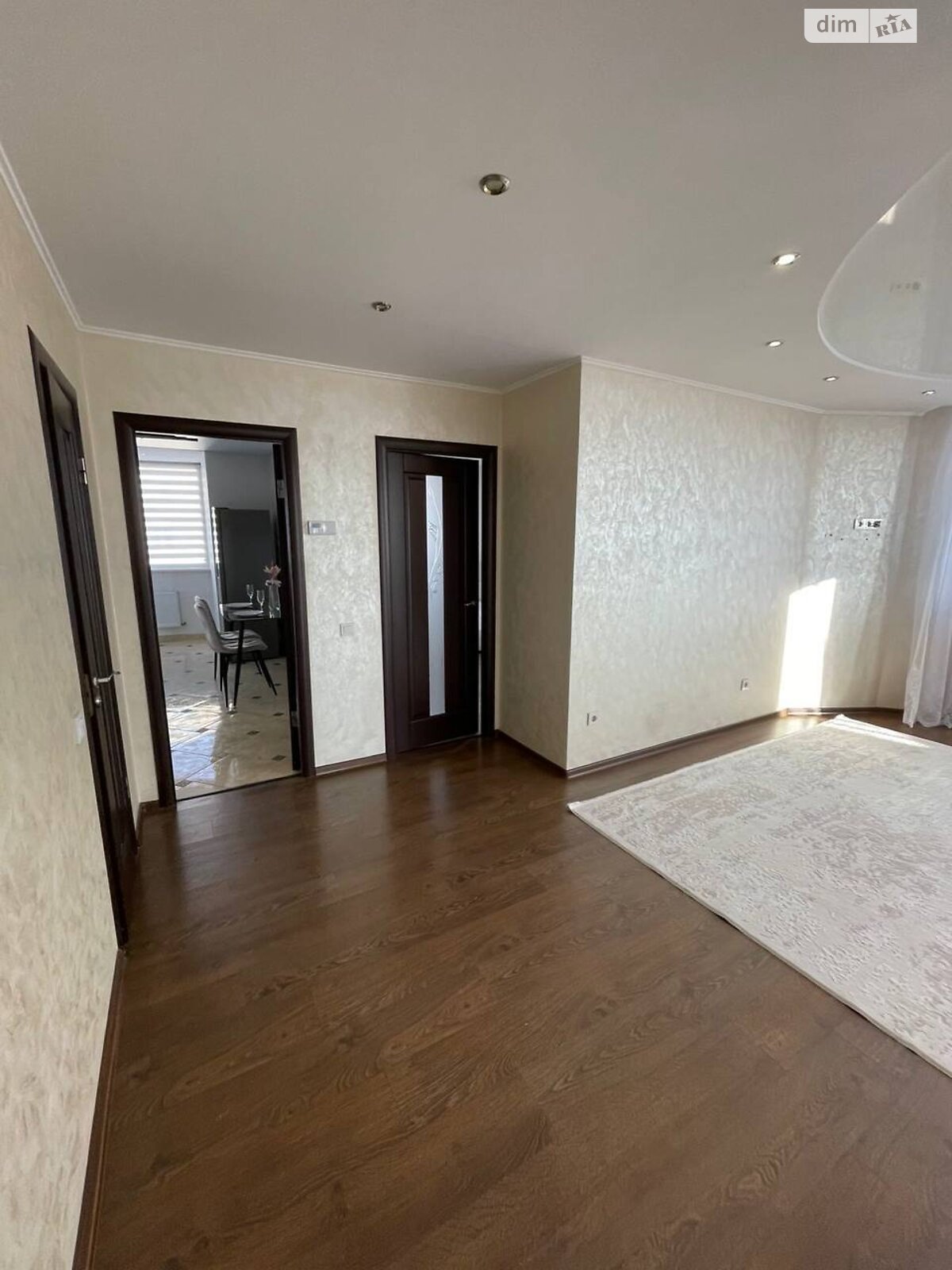 Продажа трехкомнатной квартиры в Тернополе, на ул. Троллейбусная 9Б, район Дружба фото 1