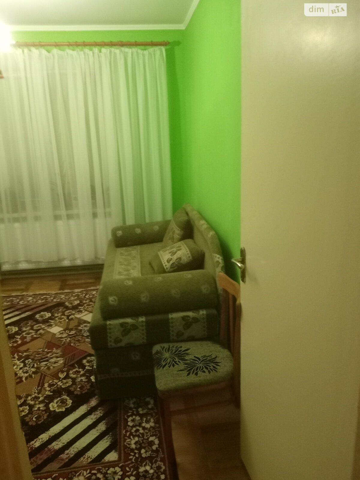 Продажа пятикомнатной квартиры в Тернополе, на ул. Владимира Лучаковского, район Дружба фото 1 Продажа пятикомнатной квартиры в Тернополе, на ул. Владимира Лучаковского, район Дружба фото 1