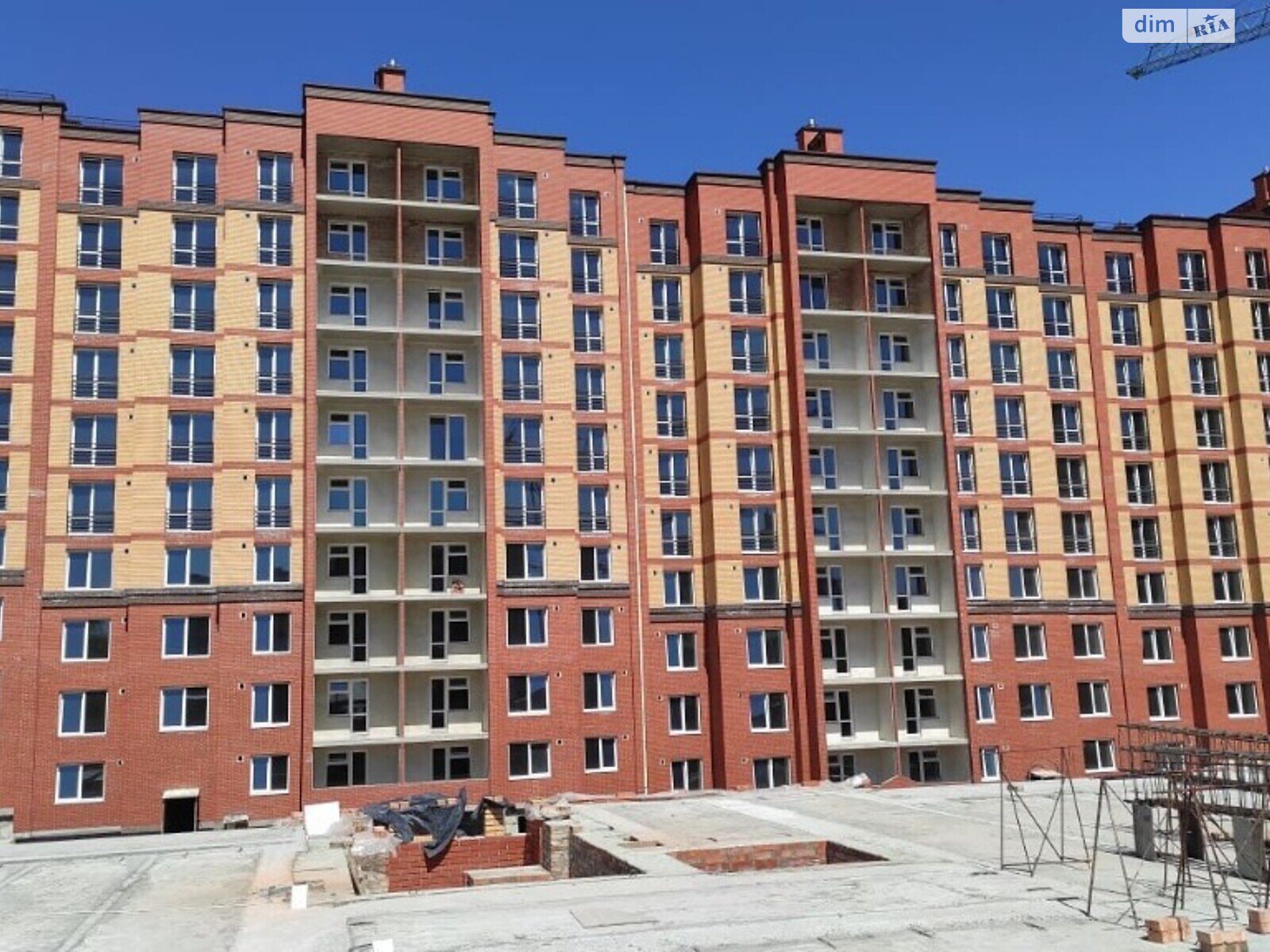 Продаж трикімнатної квартири в Тернополі, на вул. Володимира Лучаковського, район Дружба фото 1 Продаж трикімнатної квартири в Тернополі, на вул. Володимира Лучаковського, район Дружба фото 1