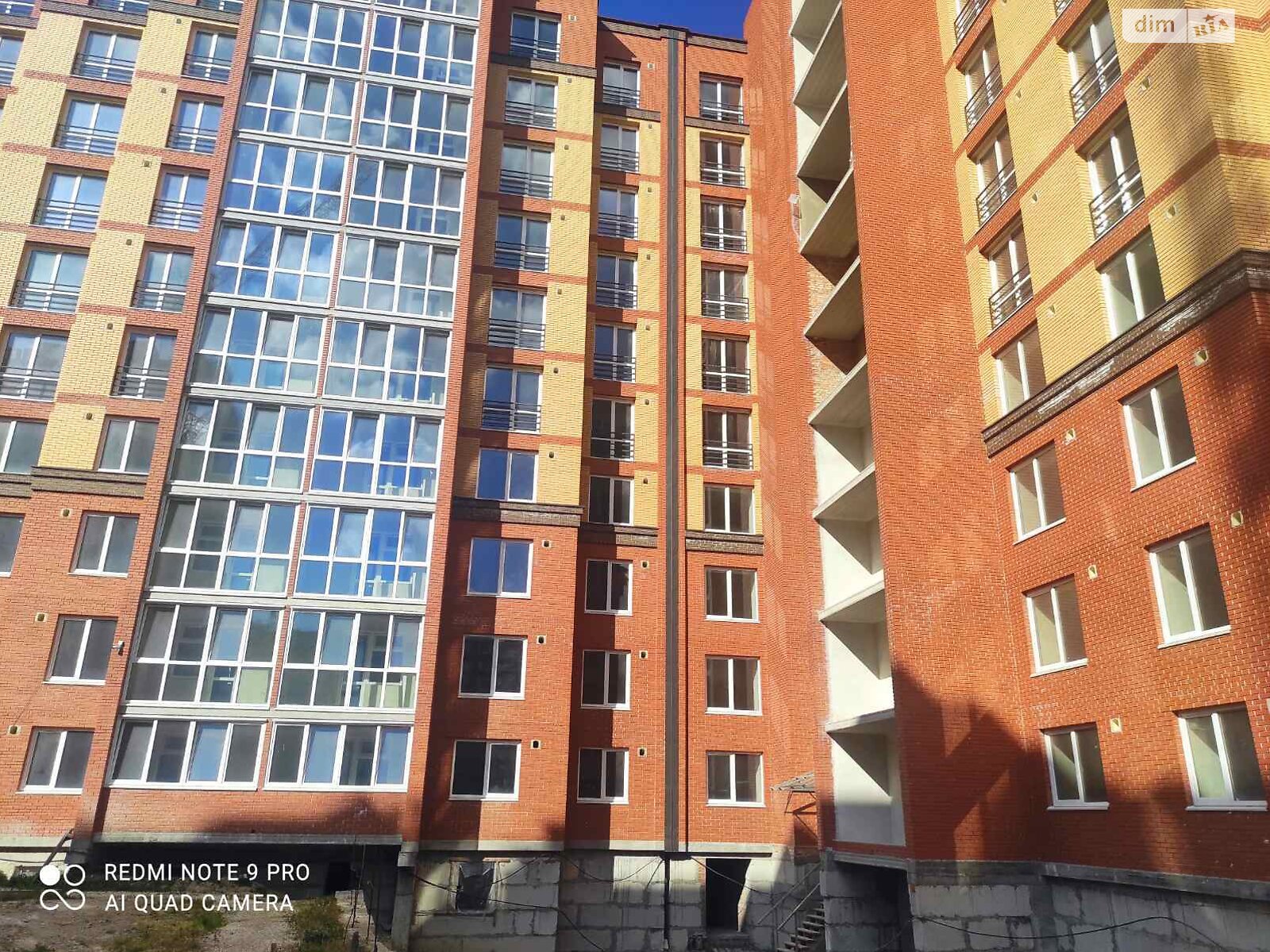 Продажа трехкомнатной квартиры в Тернополе, на ул. Владимира Лучаковского 7, район Дружба фото 1 Продажа трехкомнатной квартиры в Тернополе, на ул. Владимира Лучаковского 7, район Дружба фото 1