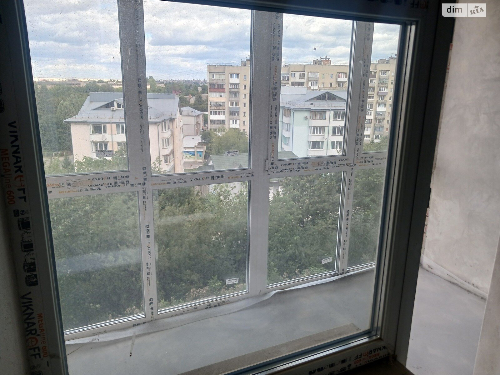 Продаж однокімнатної квартири в Тернополі, на вул. Володимира Лучаковського, район Дружба фото 1 Продаж однокімнатної квартири в Тернополі, на вул. Володимира Лучаковського, район Дружба фото 1