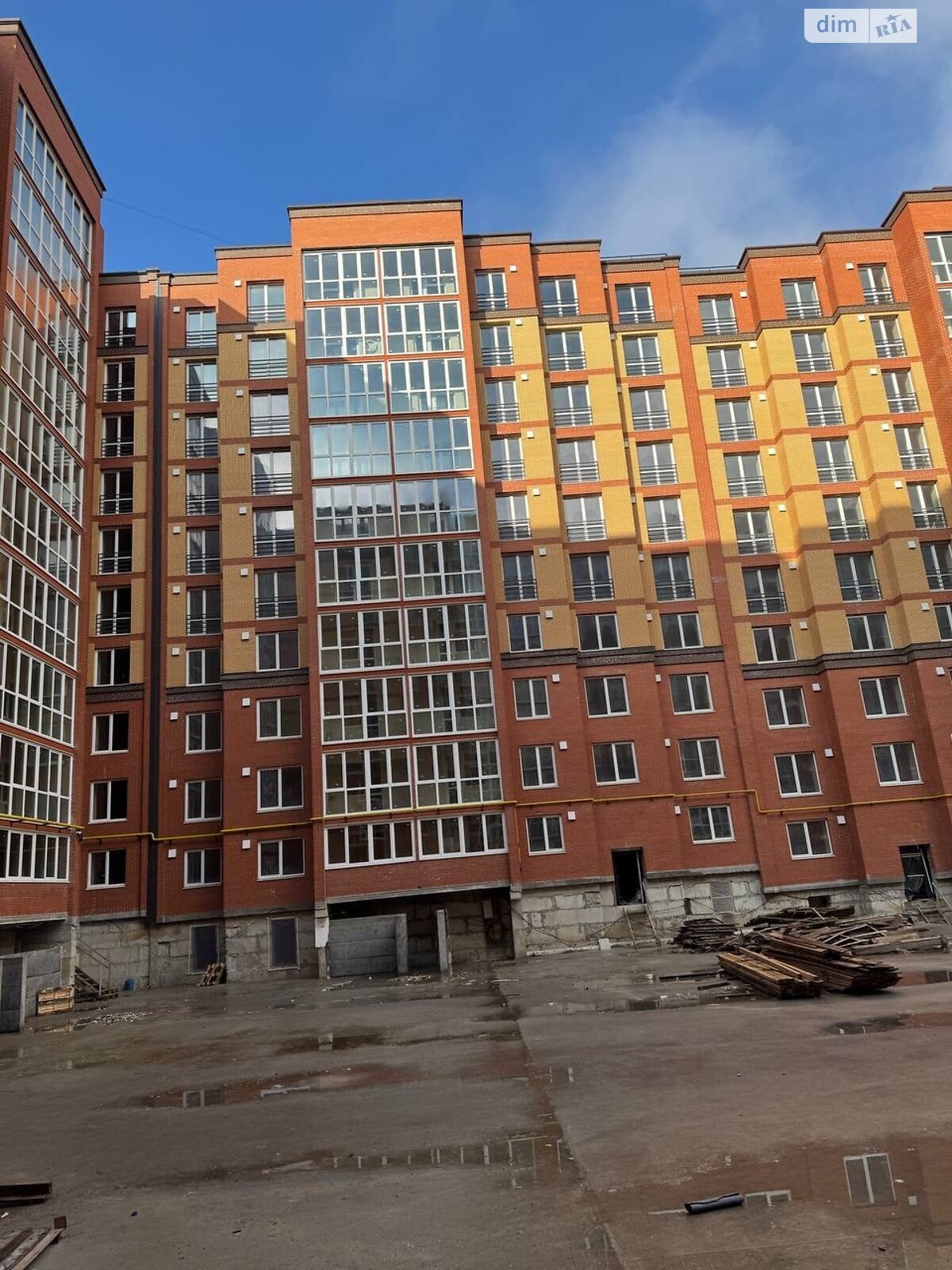 Продажа однокомнатной квартиры в Тернополе, на ул. Владимира Лучаковского, район Дружба фото 1 Продажа однокомнатной квартиры в Тернополе, на ул. Владимира Лучаковского, район Дружба фото 1