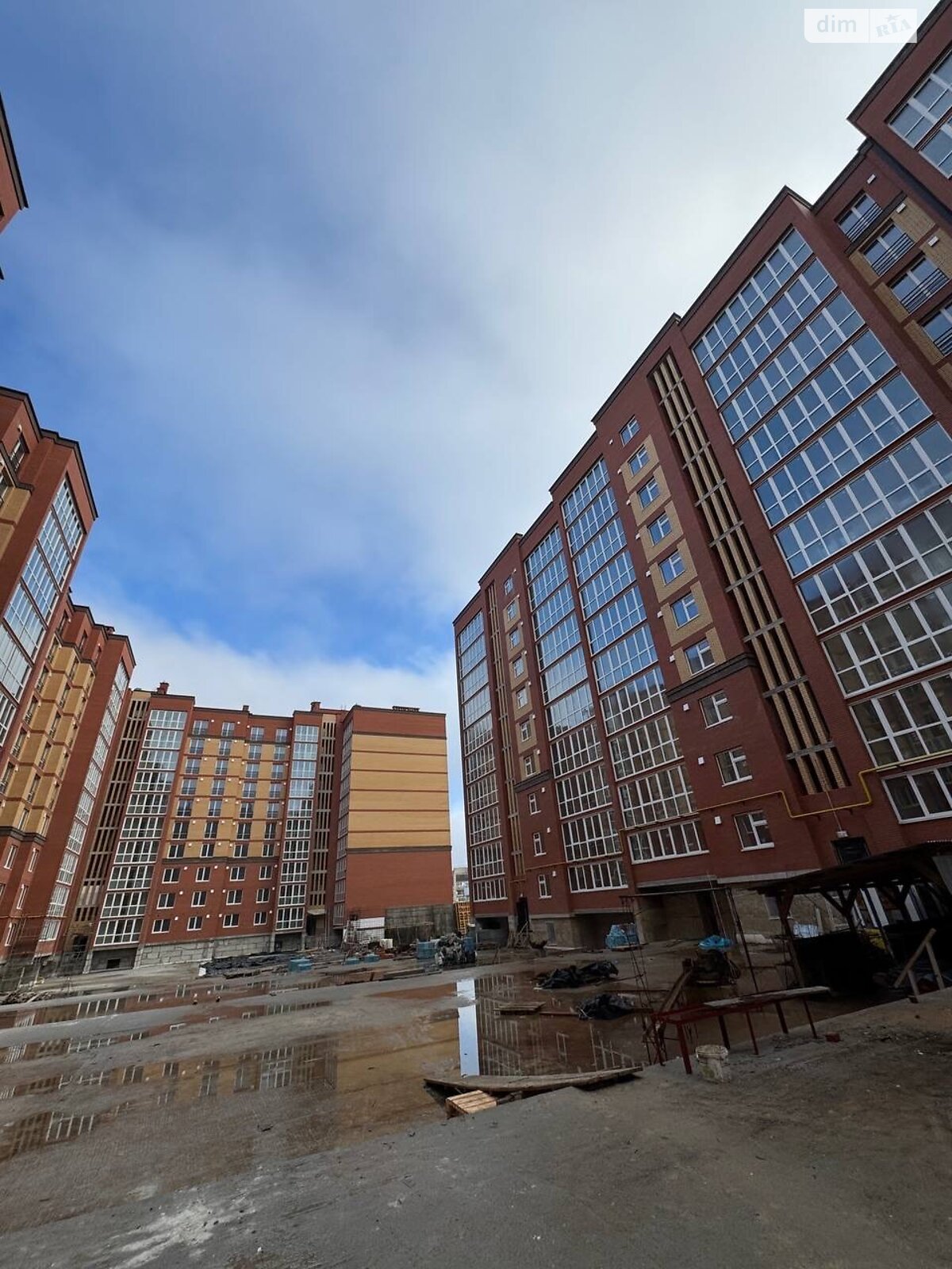 Продажа однокомнатной квартиры в Тернополе, на ул. Владимира Лучаковского, район Дружба фото 1 Продажа однокомнатной квартиры в Тернополе, на ул. Владимира Лучаковского, район Дружба фото 1