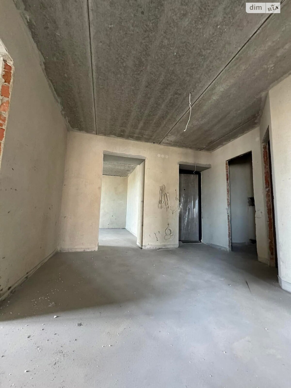 Продажа трехкомнатной квартиры в Тернополе, на ул. Владимира Лучаковского, район Дружба фото 1 Продажа трехкомнатной квартиры в Тернополе, на ул. Владимира Лучаковского, район Дружба фото 1