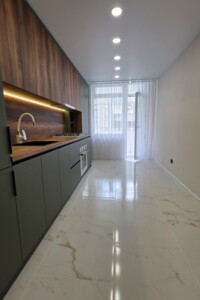 Продаж трикімнатної квартири в Тернополі, на вул. Володимира Лучаковського 6, район Дружба фото 2