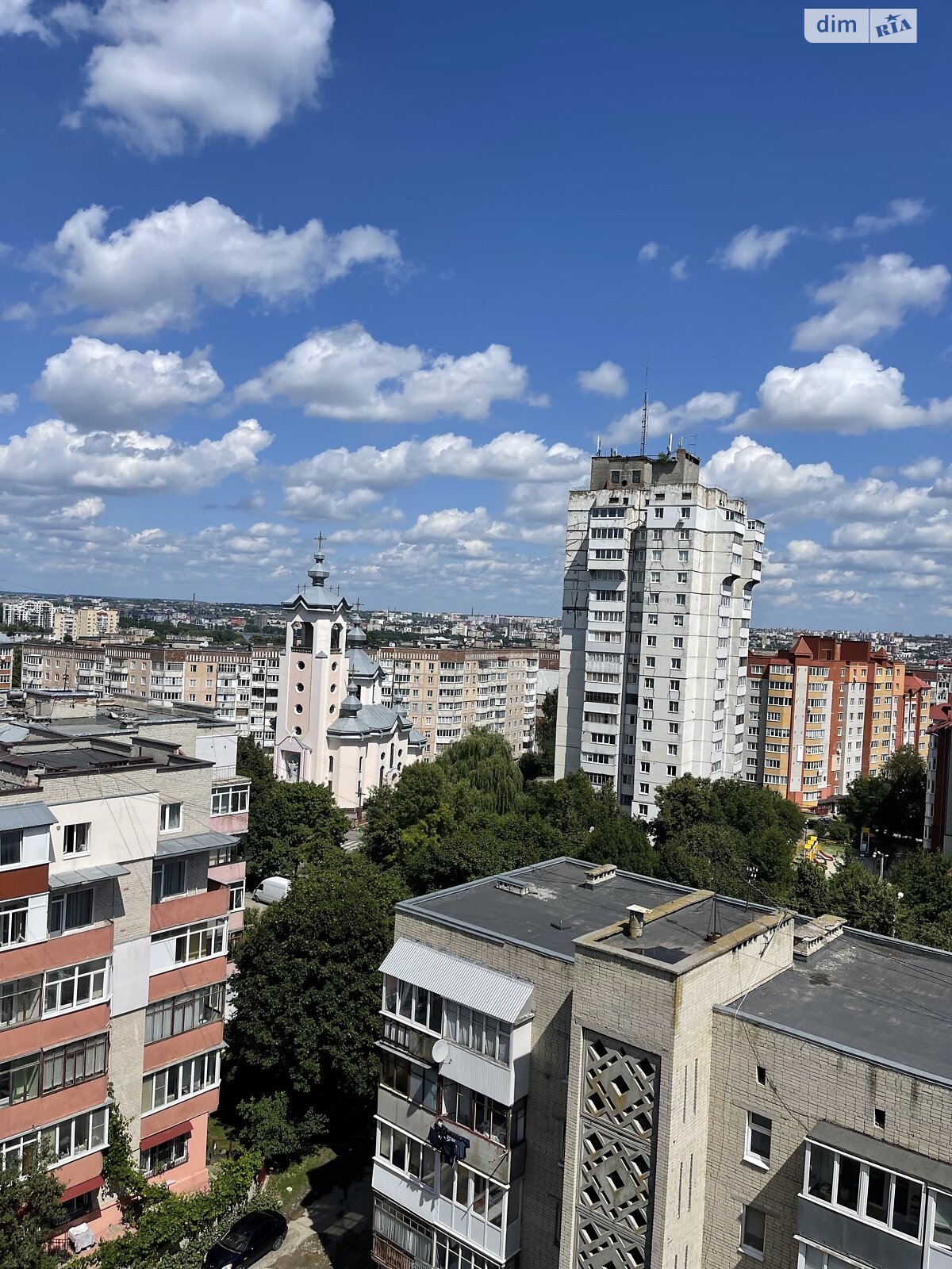 Продаж двокімнатної квартири в Тернополі, на вул. Володимира Лучаковського, район Дружба фото 1 Продаж двокімнатної квартири в Тернополі, на вул. Володимира Лучаковського, район Дружба фото 1
