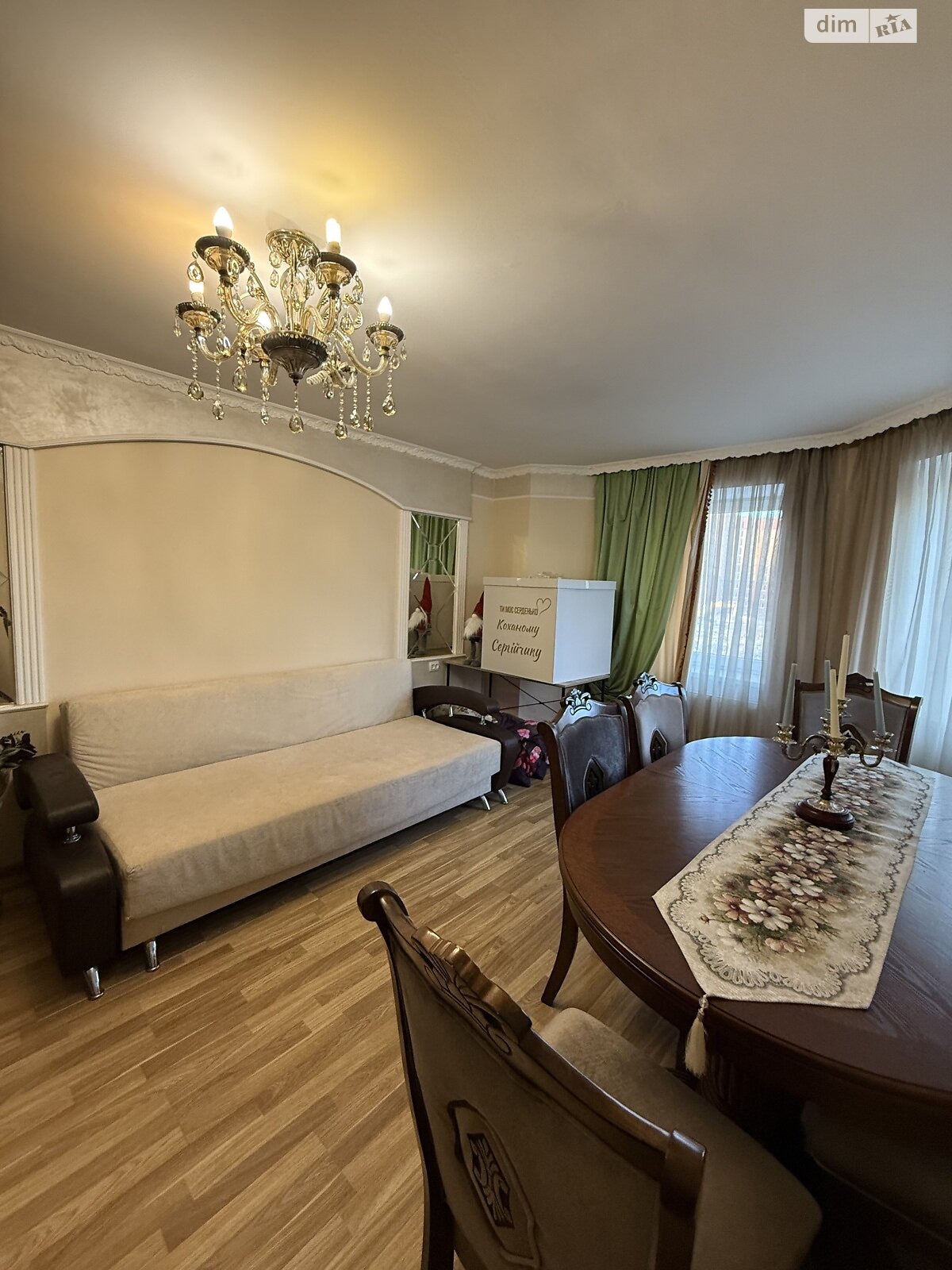 Продажа трехкомнатной квартиры в Тернополе, на ул. Владимира Лучаковского, район Дружба фото 1 Продажа трехкомнатной квартиры в Тернополе, на ул. Владимира Лучаковского, район Дружба фото 1