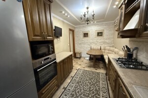 Продажа трехкомнатной квартиры в Тернополе, на ул. Владимира Лучаковского, район Дружба фото 2 Продажа трехкомнатной квартиры в Тернополе, на ул. Владимира Лучаковского, район Дружба фото 2