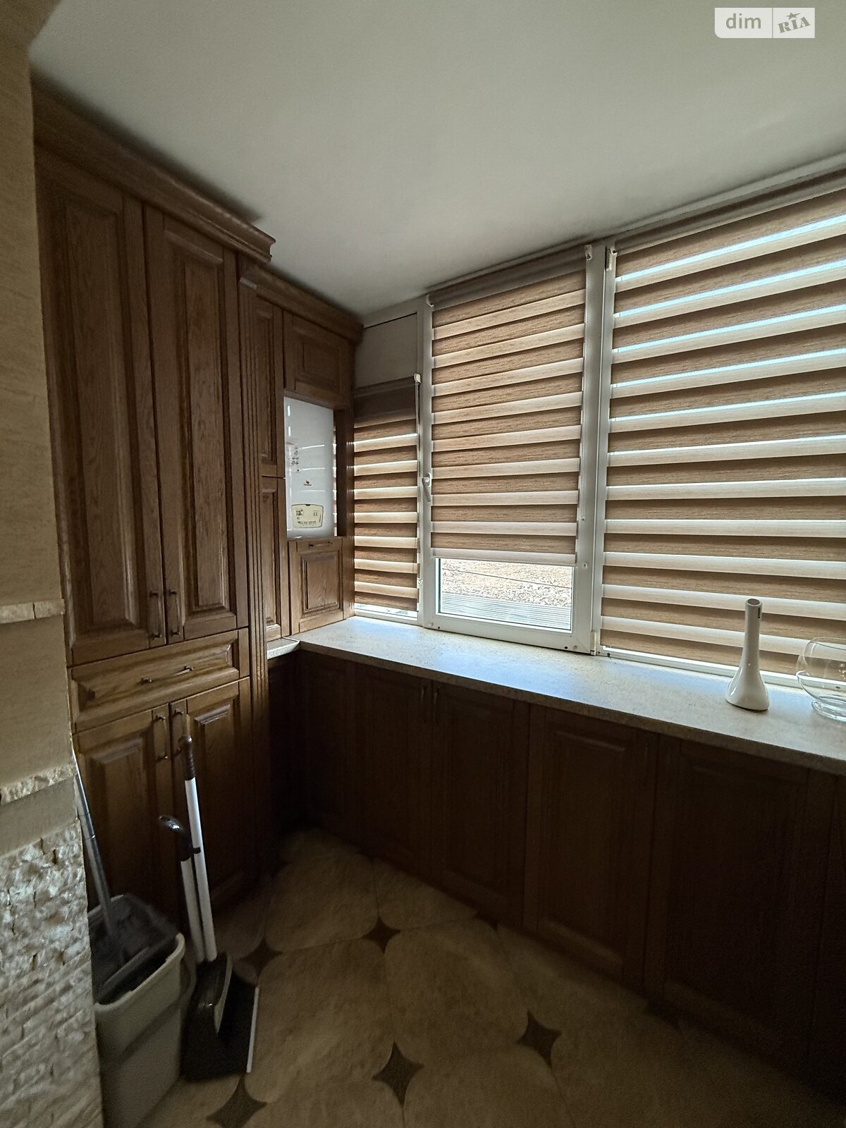 Продажа трехкомнатной квартиры в Тернополе, на ул. Владимира Лучаковского, район Дружба фото 1 Продажа трехкомнатной квартиры в Тернополе, на ул. Владимира Лучаковского, район Дружба фото 1