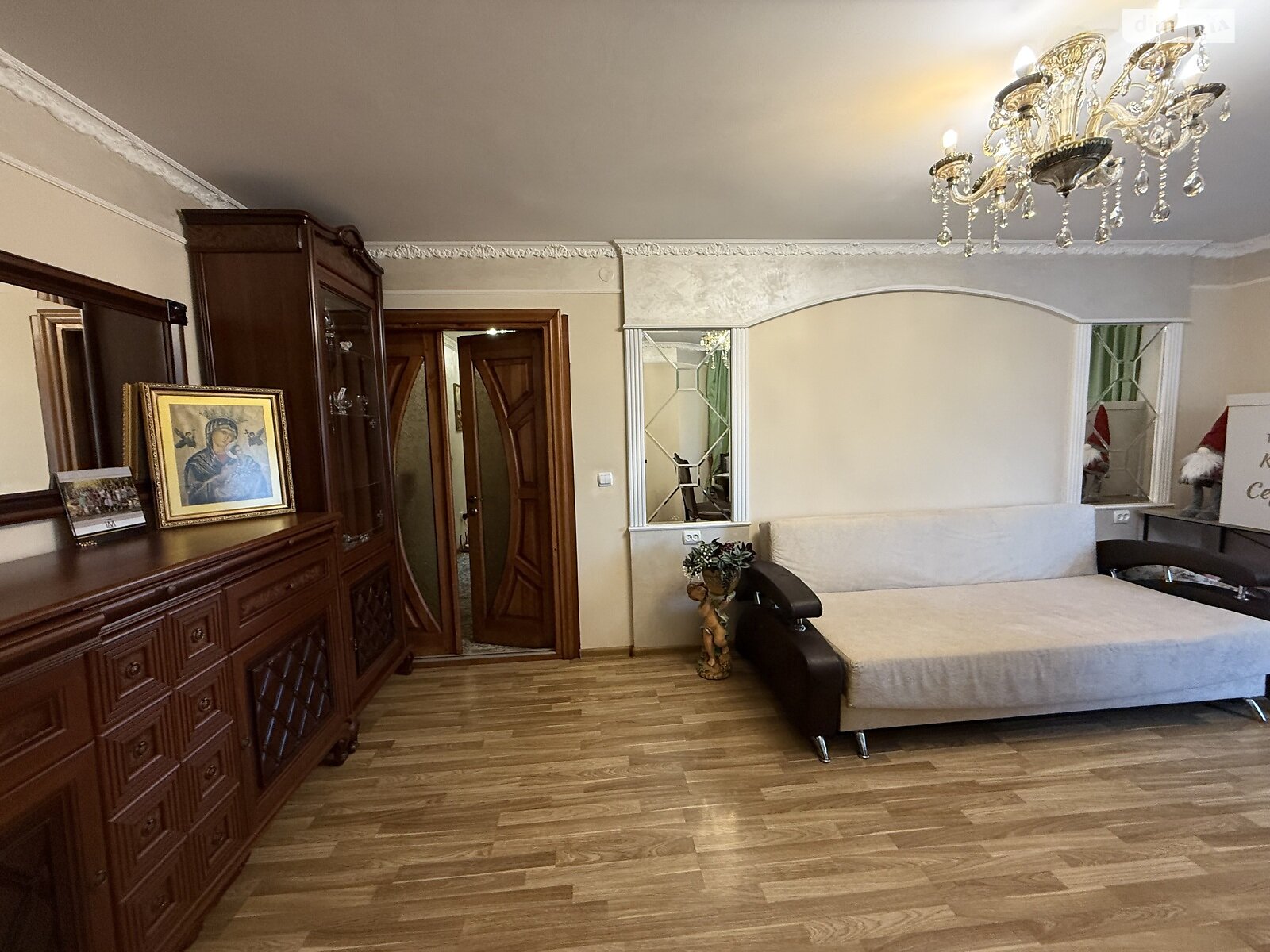 Продажа трехкомнатной квартиры в Тернополе, на ул. Владимира Лучаковского, район Дружба фото 1 Продажа трехкомнатной квартиры в Тернополе, на ул. Владимира Лучаковского, район Дружба фото 1