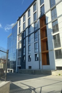 Продаж двокімнатної квартири в Тернополі, на вул. Виговського Гетьмана, район Дружба фото 2