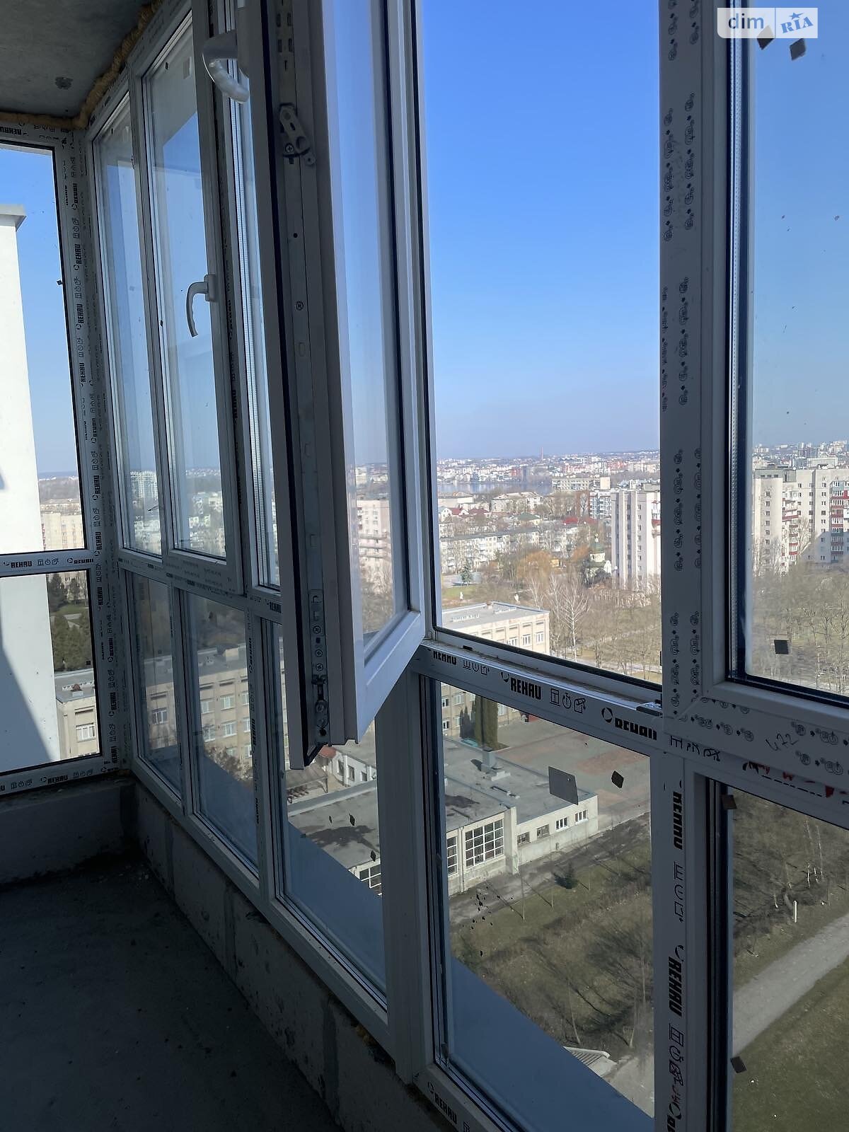 Продаж двокімнатної квартири в Тернополі, на Р-н Педунівеситету, район Дружба фото 1