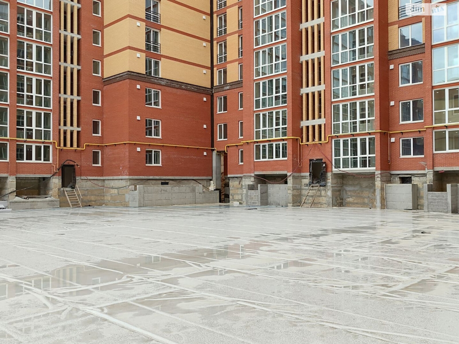 Продажа трехкомнатной квартиры в Тернополе, на ул. Троллейбусная 7А, район Дружба фото 1 Продажа трехкомнатной квартиры в Тернополе, на ул. Троллейбусная 7А, район Дружба фото 1