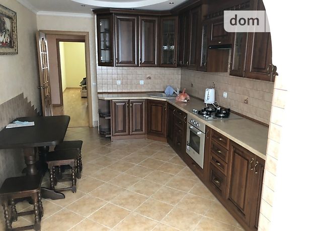 Продажа трехкомнатной квартиры в Тернополе, район Дружба фото 1 Продажа трехкомнатной квартиры в Тернополе, район Дружба фото 1