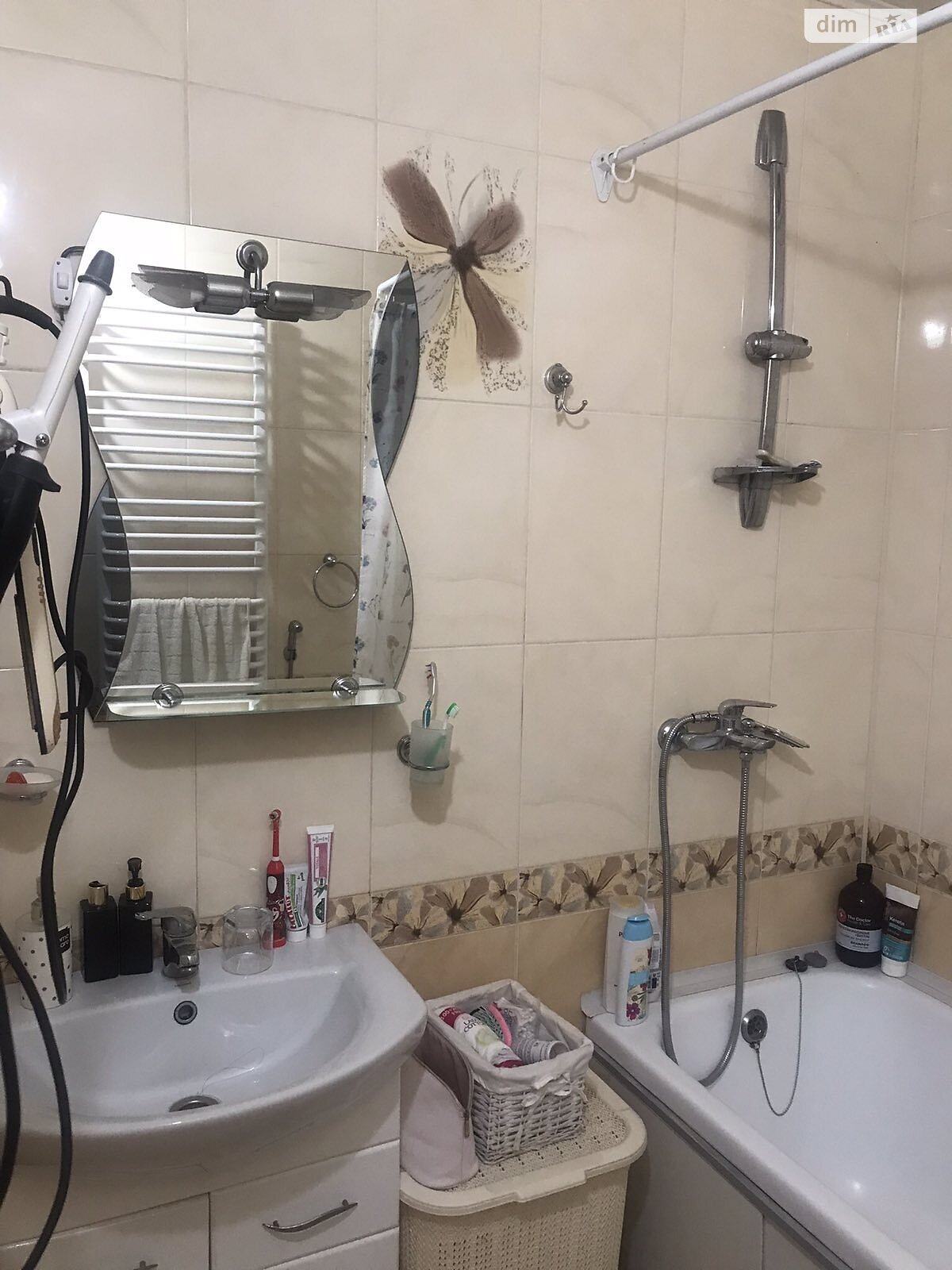 Продаж двокімнатної квартири в Тернополі, на вул. Микулинецька, район Газопровід фото 1 Продаж двокімнатної квартири в Тернополі, на вул. Микулинецька, район Газопровід фото 1