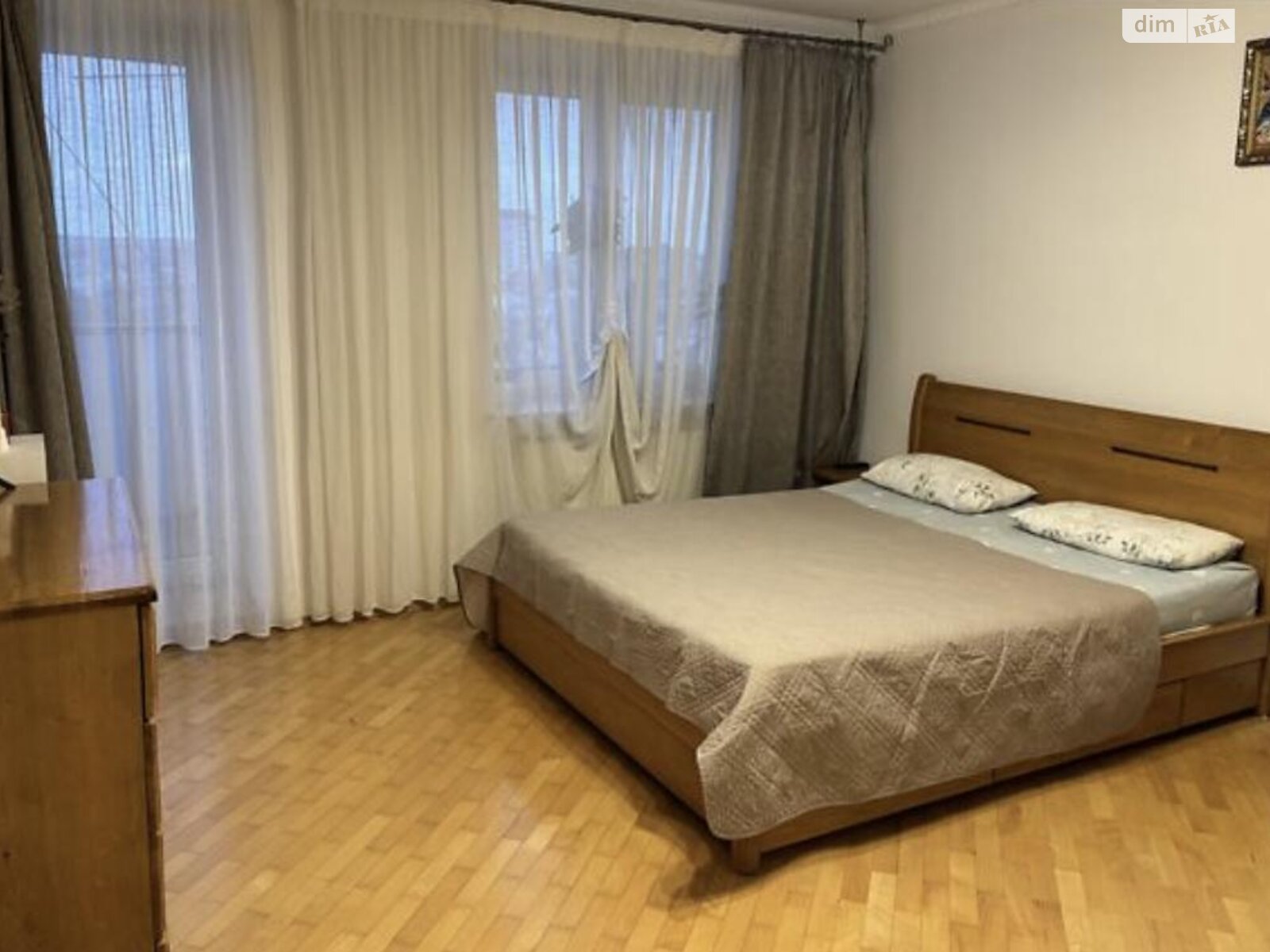 Продажа трехкомнатной квартиры в Тернополе, на ул. Микулинецкая, район Бакаиха фото 1 Продажа трехкомнатной квартиры в Тернополе, на ул. Микулинецкая, район Бакаиха фото 1