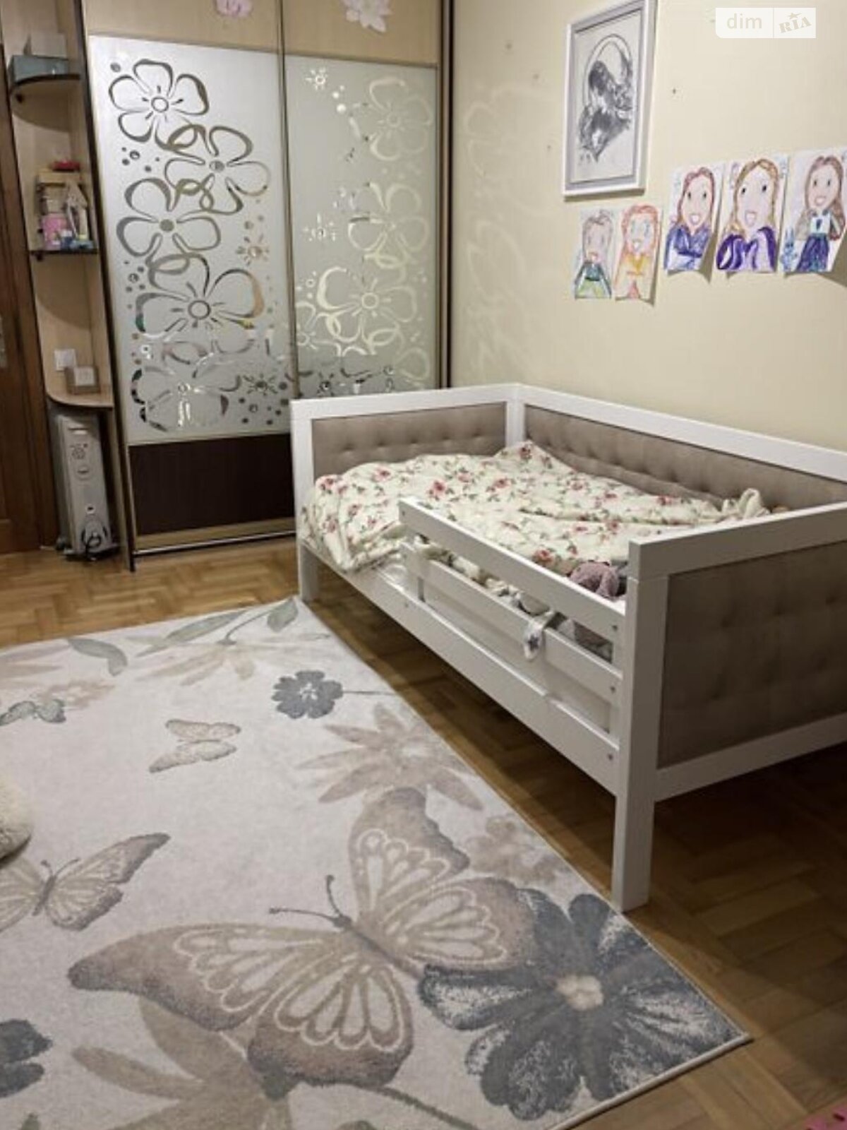 Продажа трехкомнатной квартиры в Тернополе, на ул. Микулинецкая, район Бакаиха фото 1 Продажа трехкомнатной квартиры в Тернополе, на ул. Микулинецкая, район Бакаиха фото 1