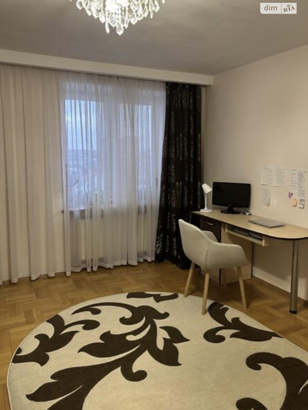 Продажа трехкомнатной квартиры в Тернополе, на ул. Микулинецкая, район Бакаиха фото 1 Продажа трехкомнатной квартиры в Тернополе, на ул. Микулинецкая, район Бакаиха фото 1