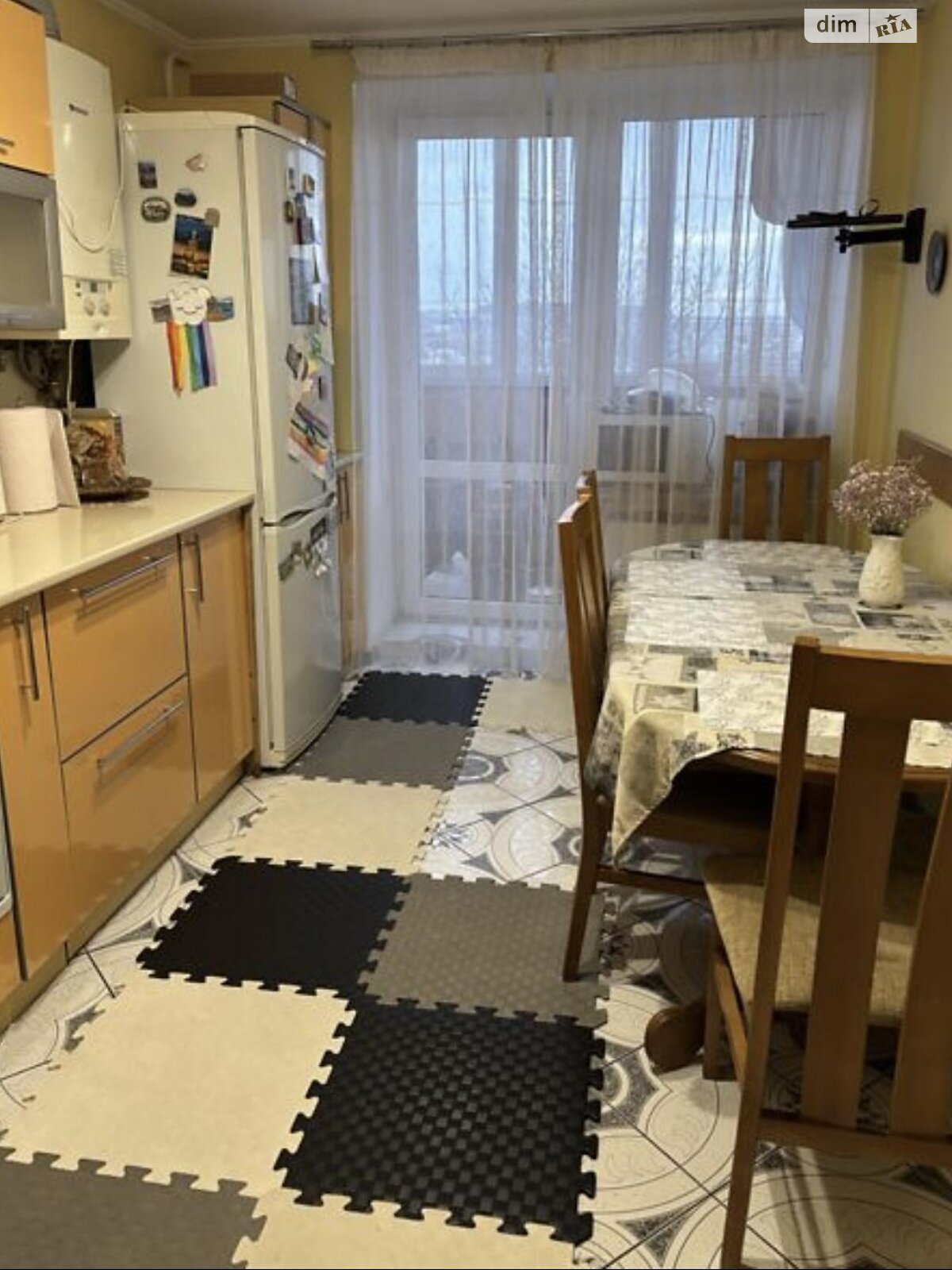 Продажа трехкомнатной квартиры в Тернополе, на ул. Микулинецкая, район Бакаиха фото 1 Продажа трехкомнатной квартиры в Тернополе, на ул. Микулинецкая, район Бакаиха фото 1