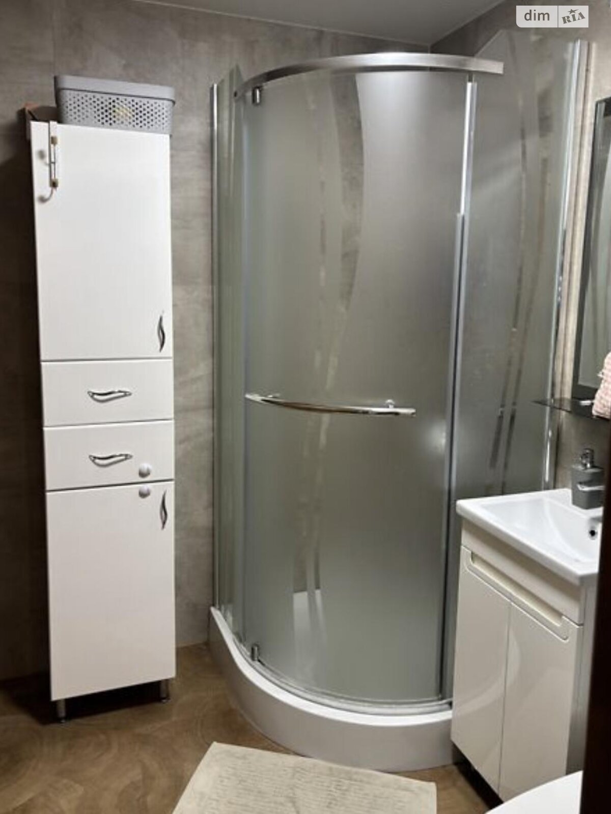 Продажа трехкомнатной квартиры в Тернополе, на ул. Микулинецкая, район Бакаиха фото 1 Продажа трехкомнатной квартиры в Тернополе, на ул. Микулинецкая, район Бакаиха фото 1