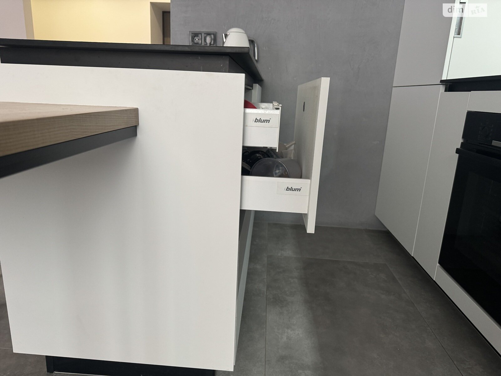 Продаж двокімнатної квартири в Тернополі, на просп. Бандери Степана 83Д, район Канада фото 1 Продаж двокімнатної квартири в Тернополі, на просп. Бандери Степана 83Д, район Канада фото 1