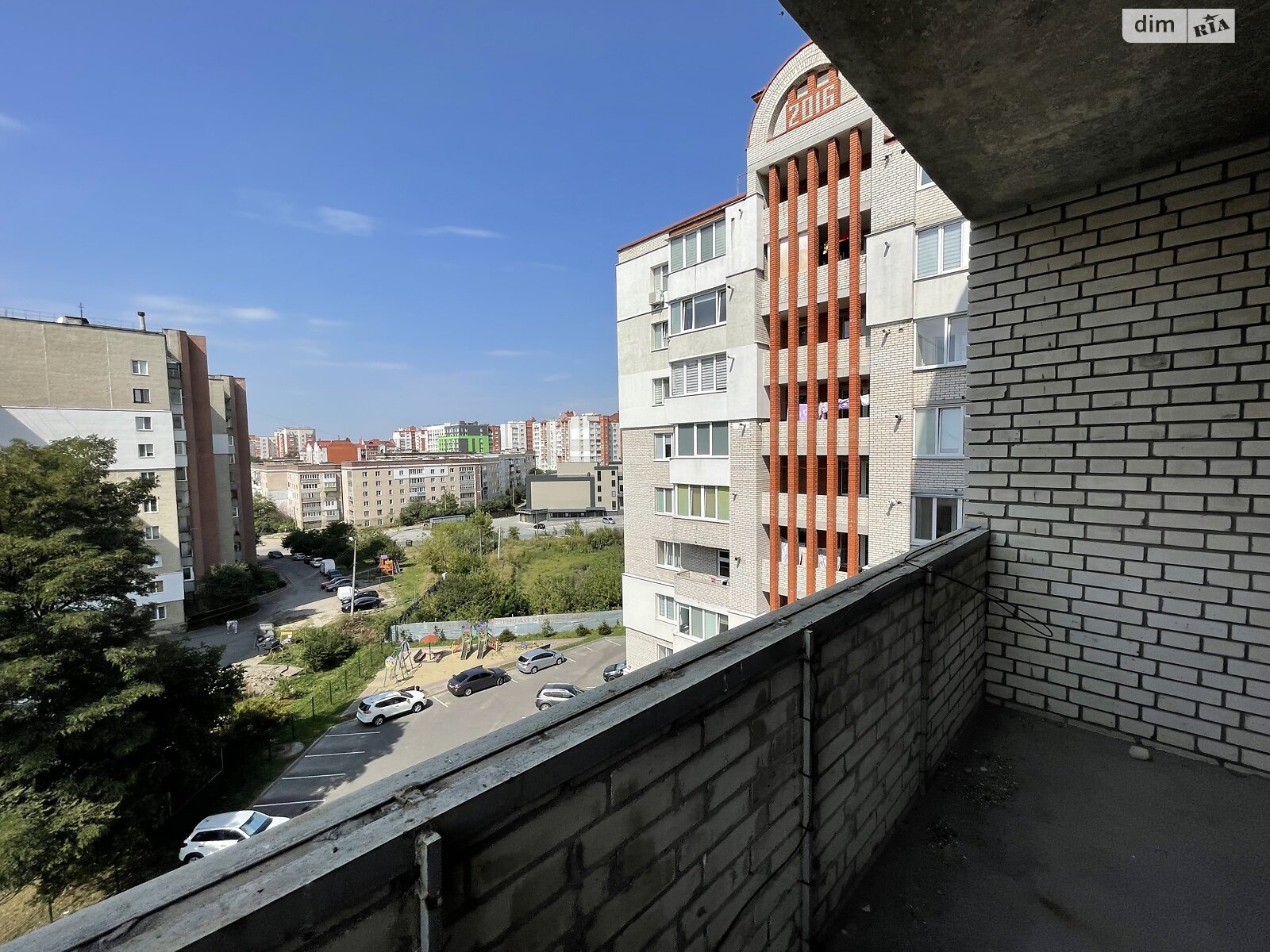 Продажа трехкомнатной квартиры в Тернополе, на ул. Евгения Коновальца, район Канада фото 1 Продажа трехкомнатной квартиры в Тернополе, на ул. Евгения Коновальца, район Канада фото 1