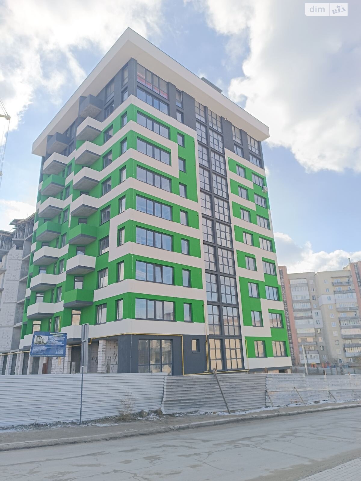 Продажа двухкомнатной квартиры в Тернополе, на ул. Евгения Коновальца, район Канада фото 1 Продажа двухкомнатной квартиры в Тернополе, на ул. Евгения Коновальца, район Канада фото 1