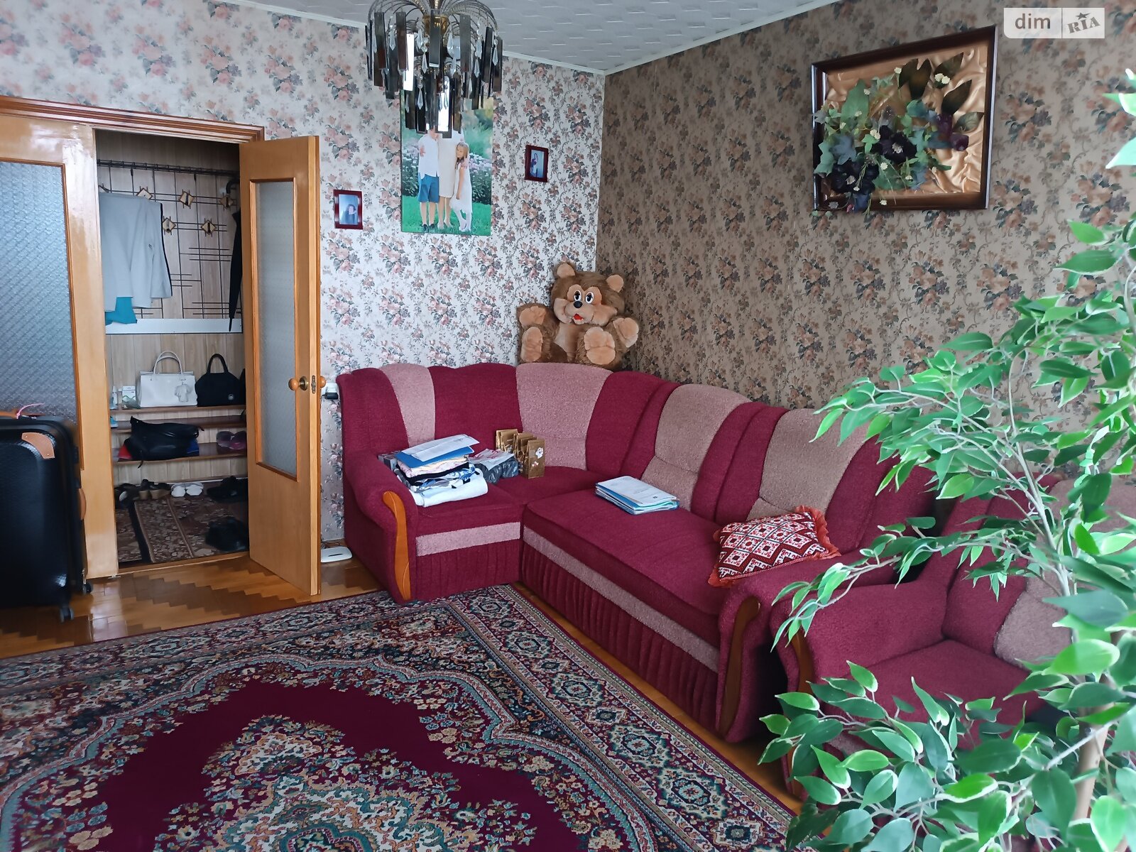 Продажа трехкомнатной квартиры в Тернополе, на ул. Евгения Коновальца, район Канада фото 1 Продажа трехкомнатной квартиры в Тернополе, на ул. Евгения Коновальца, район Канада фото 1