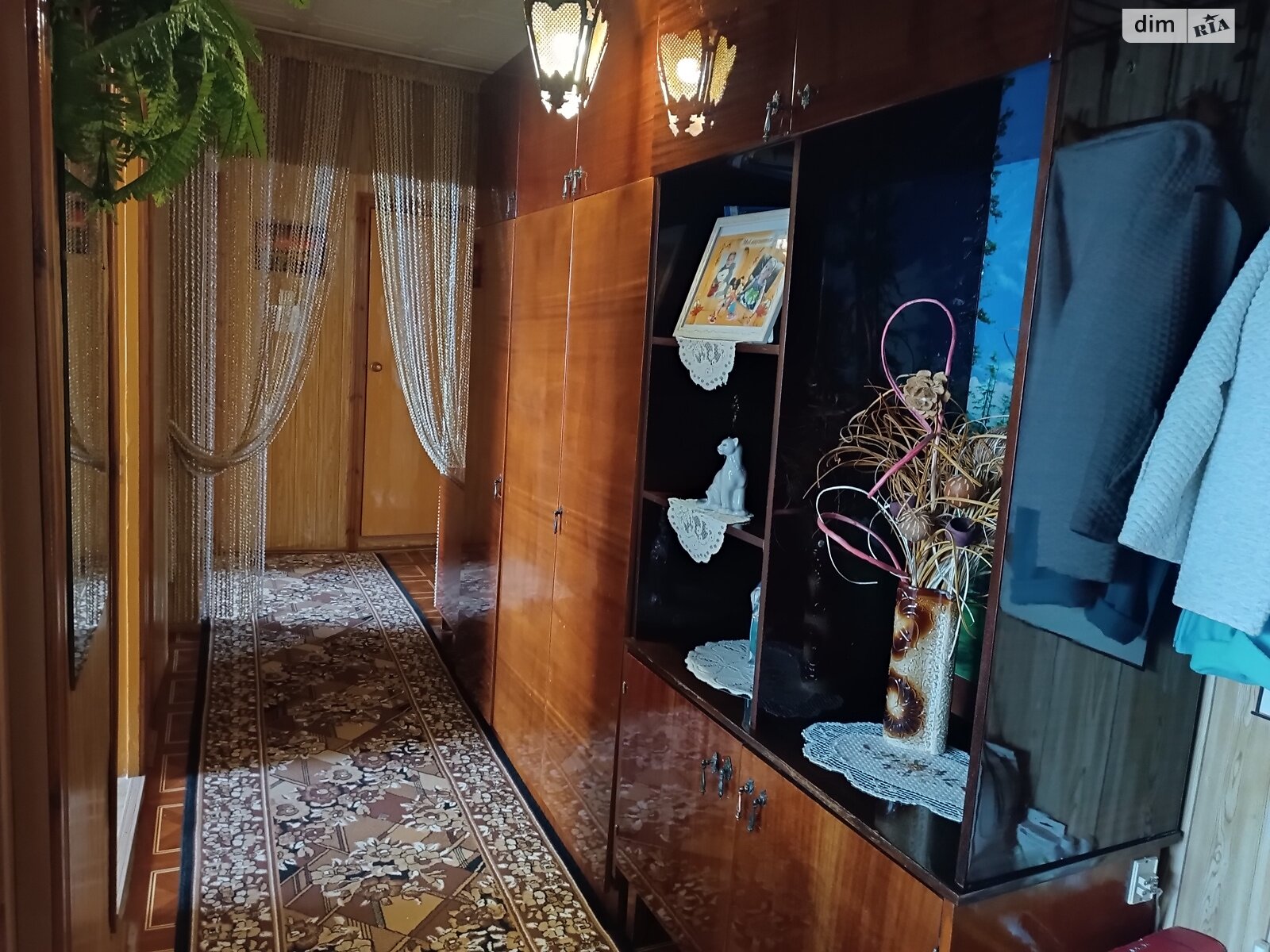 Продажа трехкомнатной квартиры в Тернополе, на ул. Евгения Коновальца, район Канада фото 1 Продажа трехкомнатной квартиры в Тернополе, на ул. Евгения Коновальца, район Канада фото 1