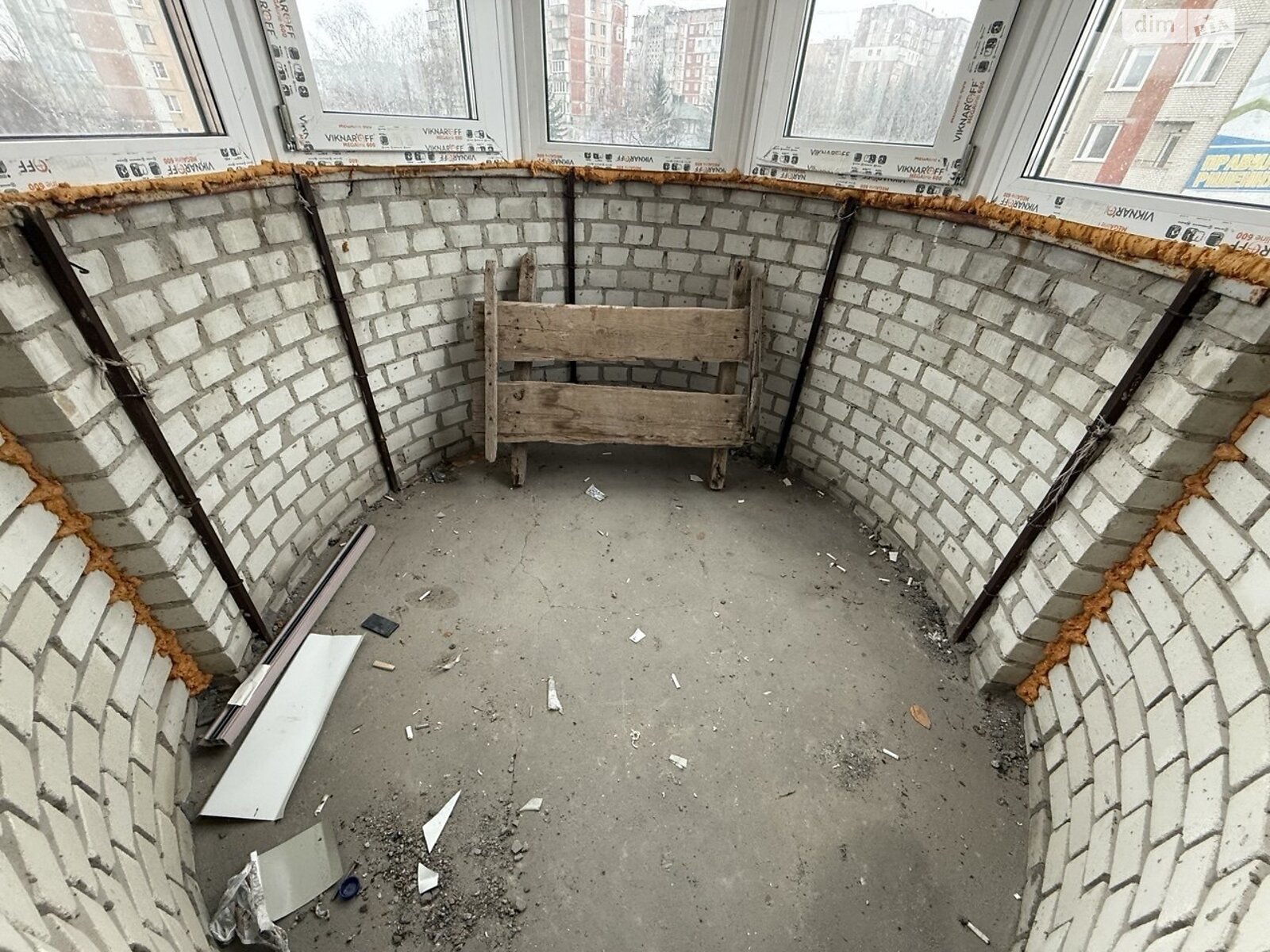 Продаж трикімнатної квартири в Тернополі, на вул. Євгена Коновальця 11, район Канада фото 1 Продаж трикімнатної квартири в Тернополі, на вул. Євгена Коновальця 11, район Канада фото 1
