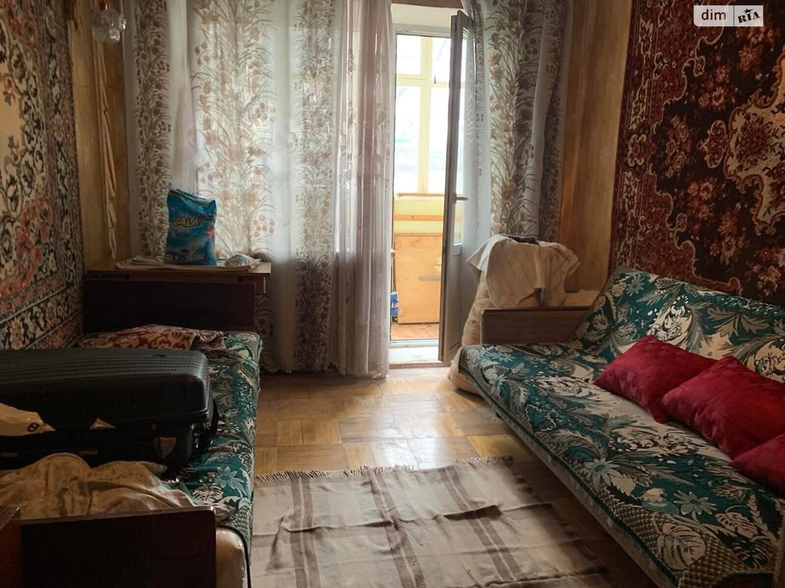 Продажа трехкомнатной квартиры в Тернополе, на ул. Евгения Коновальца, район Канада фото 1 Продажа трехкомнатной квартиры в Тернополе, на ул. Евгения Коновальца, район Канада фото 1