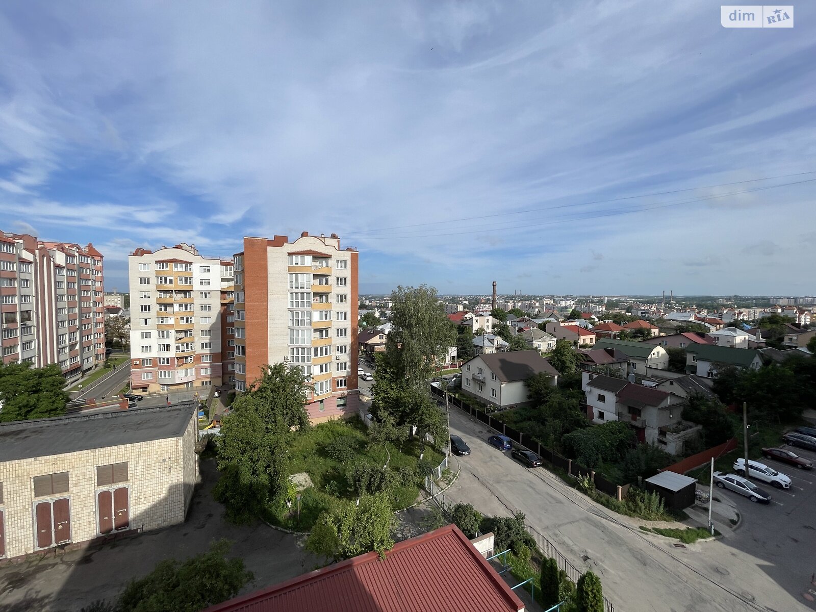 Продаж трикімнатної квартири в Тернополі, на вул. Євгена Коновальця, район Канада фото 1 Продаж трикімнатної квартири в Тернополі, на вул. Євгена Коновальця, район Канада фото 1