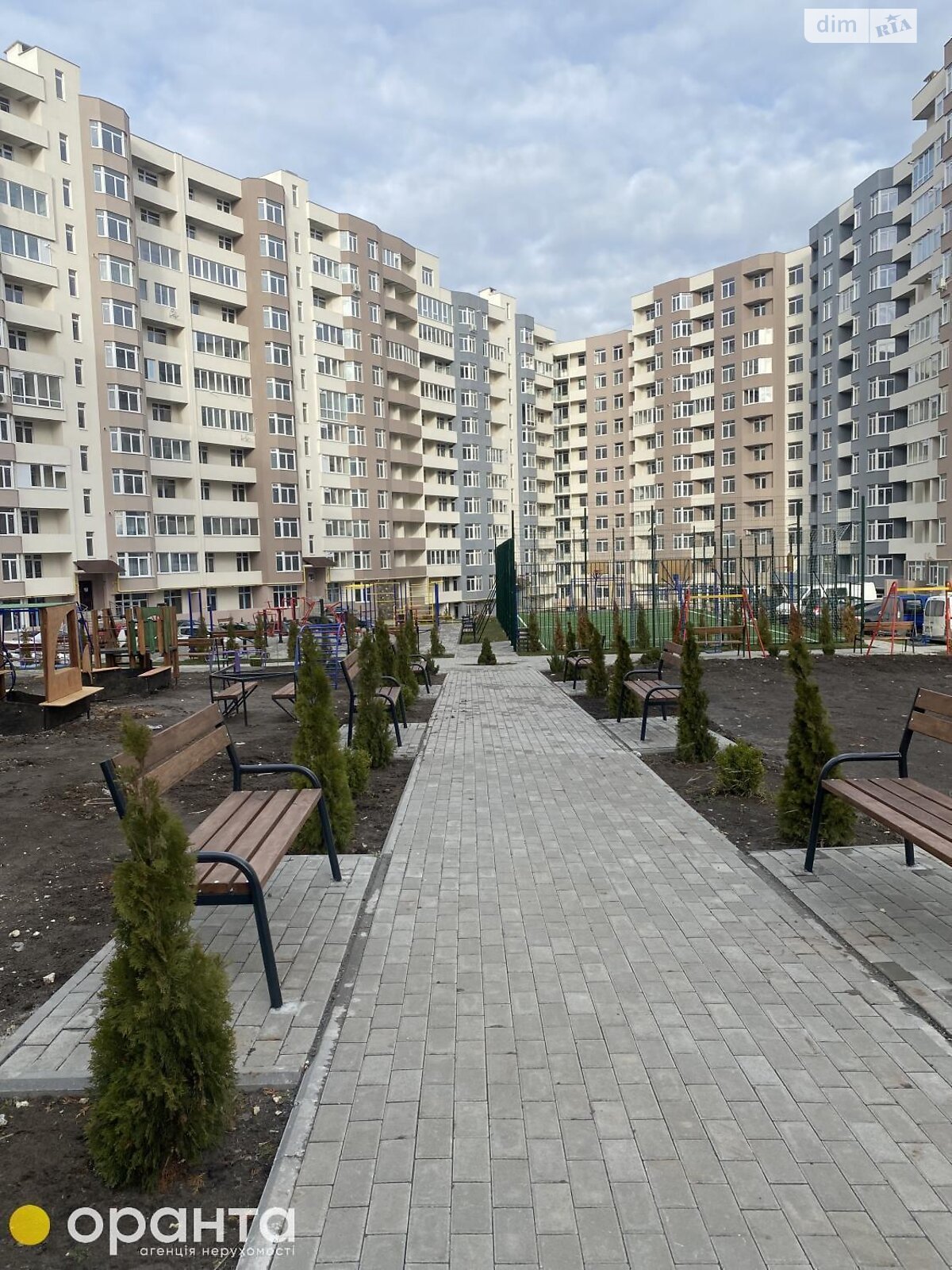 Продаж двокімнатної квартири в Тернополі, на вул. Київська, район Бам фото 1