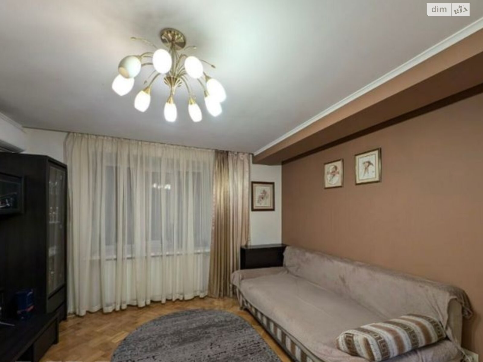 Продаж трикімнатної квартири в Тернополі, на вул. Лозовецька, район Канада фото 1 Продаж трикімнатної квартири в Тернополі, на вул. Лозовецька, район Канада фото 1