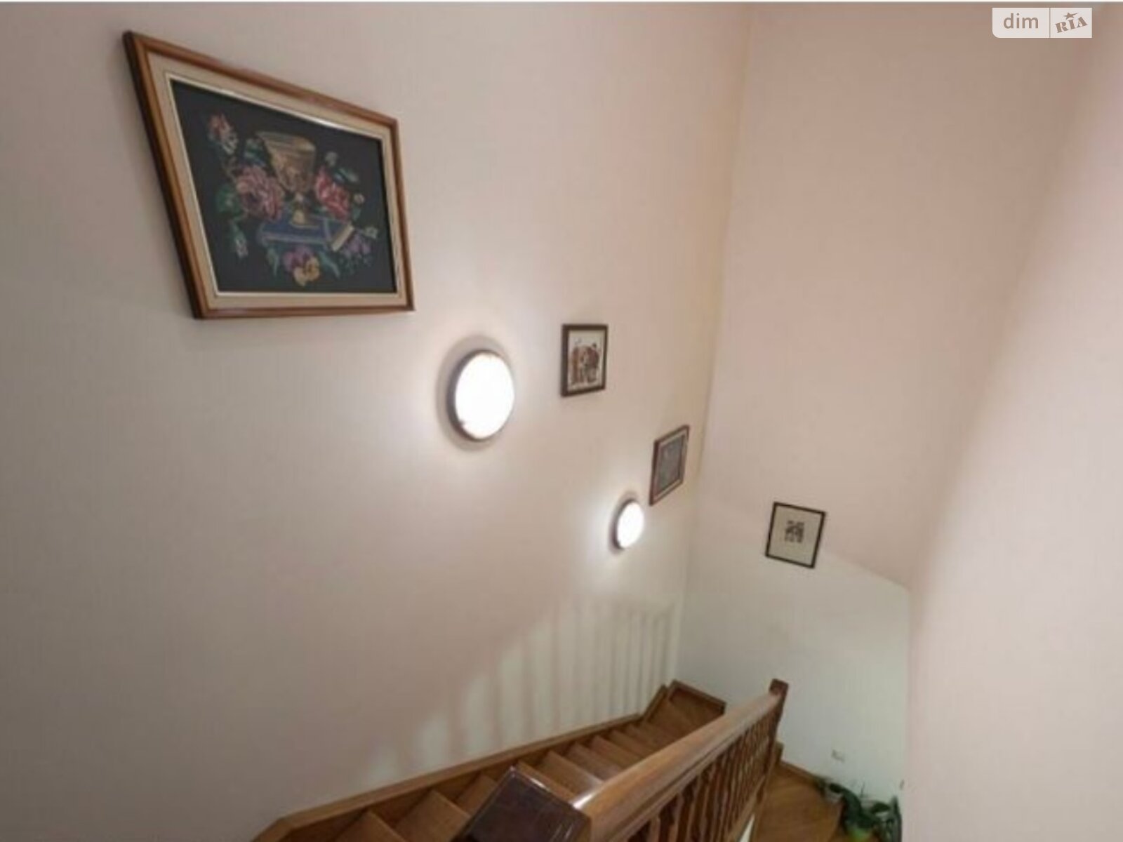 Продаж трикімнатної квартири в Тернополі, на вул. Лозовецька, район Канада фото 1 Продаж трикімнатної квартири в Тернополі, на вул. Лозовецька, район Канада фото 1