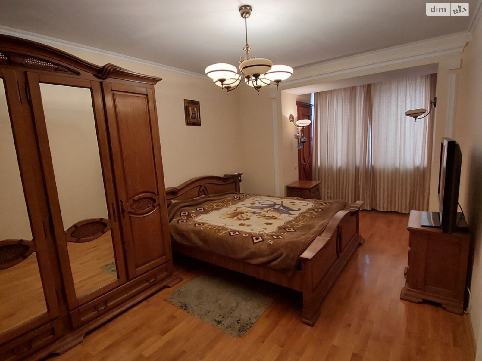 Продаж трикімнатної квартири в Тернополі, на вул. Рєпіна 18, район Канада фото 1 Продаж трикімнатної квартири в Тернополі, на вул. Рєпіна 18, район Канада фото 1
