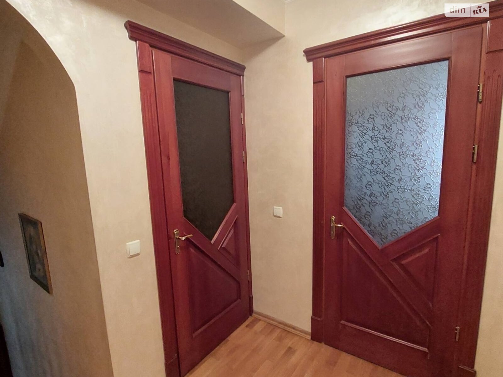 Продаж трикімнатної квартири в Тернополі, на вул. Рєпіна 18, район Канада фото 1 Продаж трикімнатної квартири в Тернополі, на вул. Рєпіна 18, район Канада фото 1